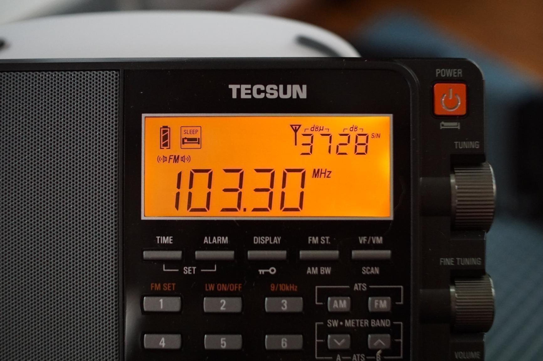 Tecsun PL880 Portable Digital PLL Dual Conversion AM/FM Longwave Shortwave Radio with SSB (Single Side Band) Reception customer photo 1