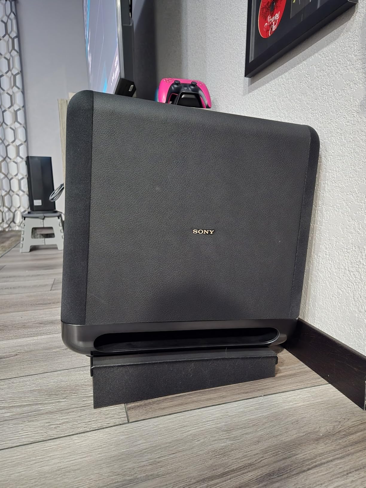 Pyle Speaker Isolation Pads - 7.5 x 9.1 x 2.3 inches - Acoustic Noise Isolation Platform - Foam Riser Recoil Stabilizer with Rubber Base for Studio Monitor, Subwoofer, Loudspeaker - PSIO4 customer photo 2