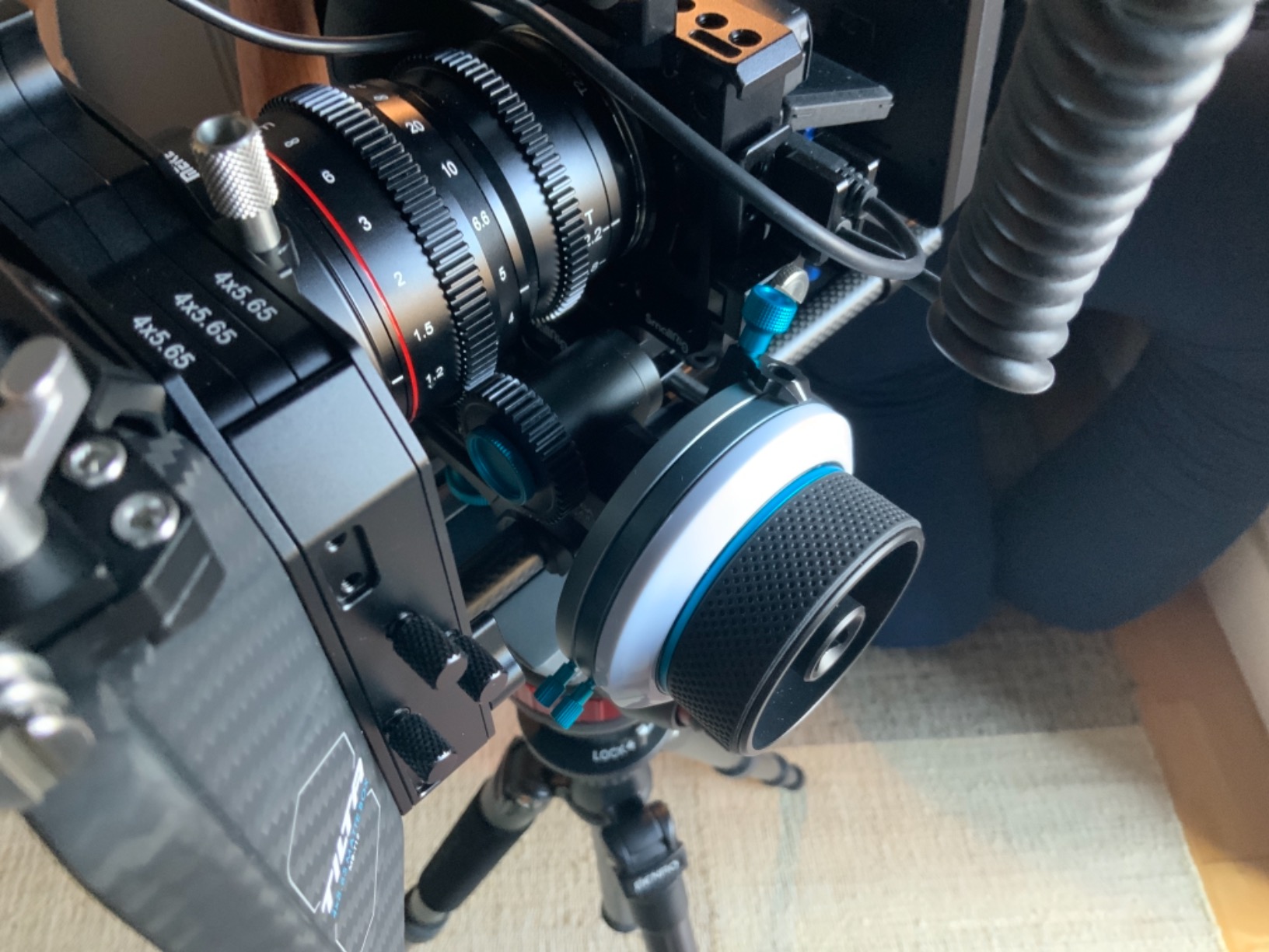Fotga DP500III Follow Focus Puller w/A/B Stop, 15mm Quick Release Rod Clamp for Canon Nikon Sony Blackmagic DSLR Cinema Camera Video Mirrorless Camera Cine Lens Film Movie Video Making No Backlash customer photo 2