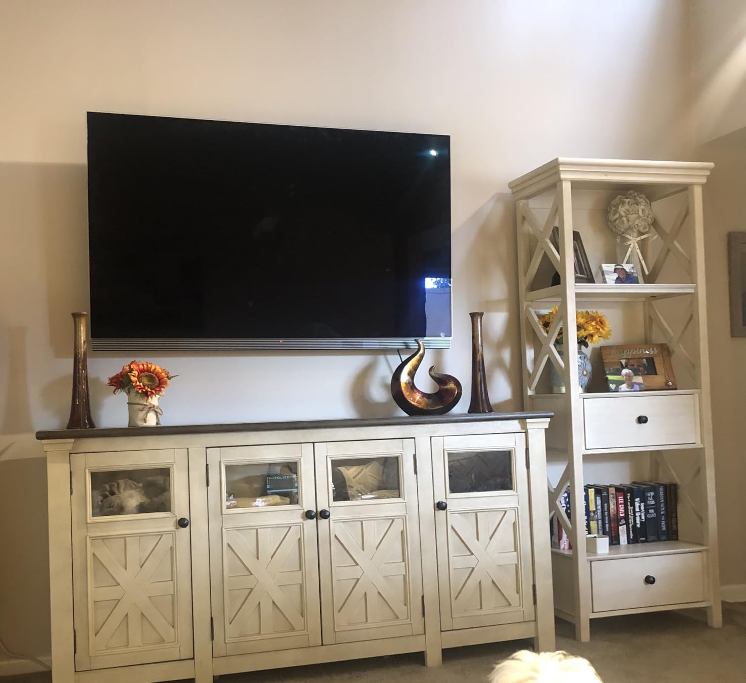Signature Design by Ashley Bolanburg Cottage Chic Display Cabinet or Bookcase, Antique White customer photo 1