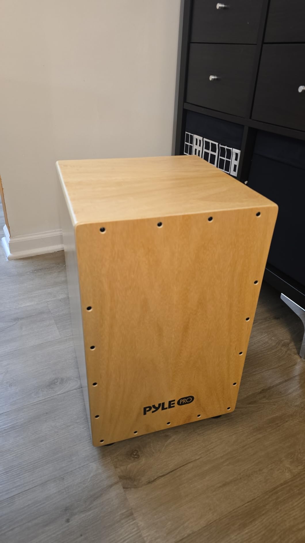 Pyle Jam - Wooden Cajon - Handcrafted Stringed Lightweight Percussion Box With Internal Guitar Strings customer photo 2