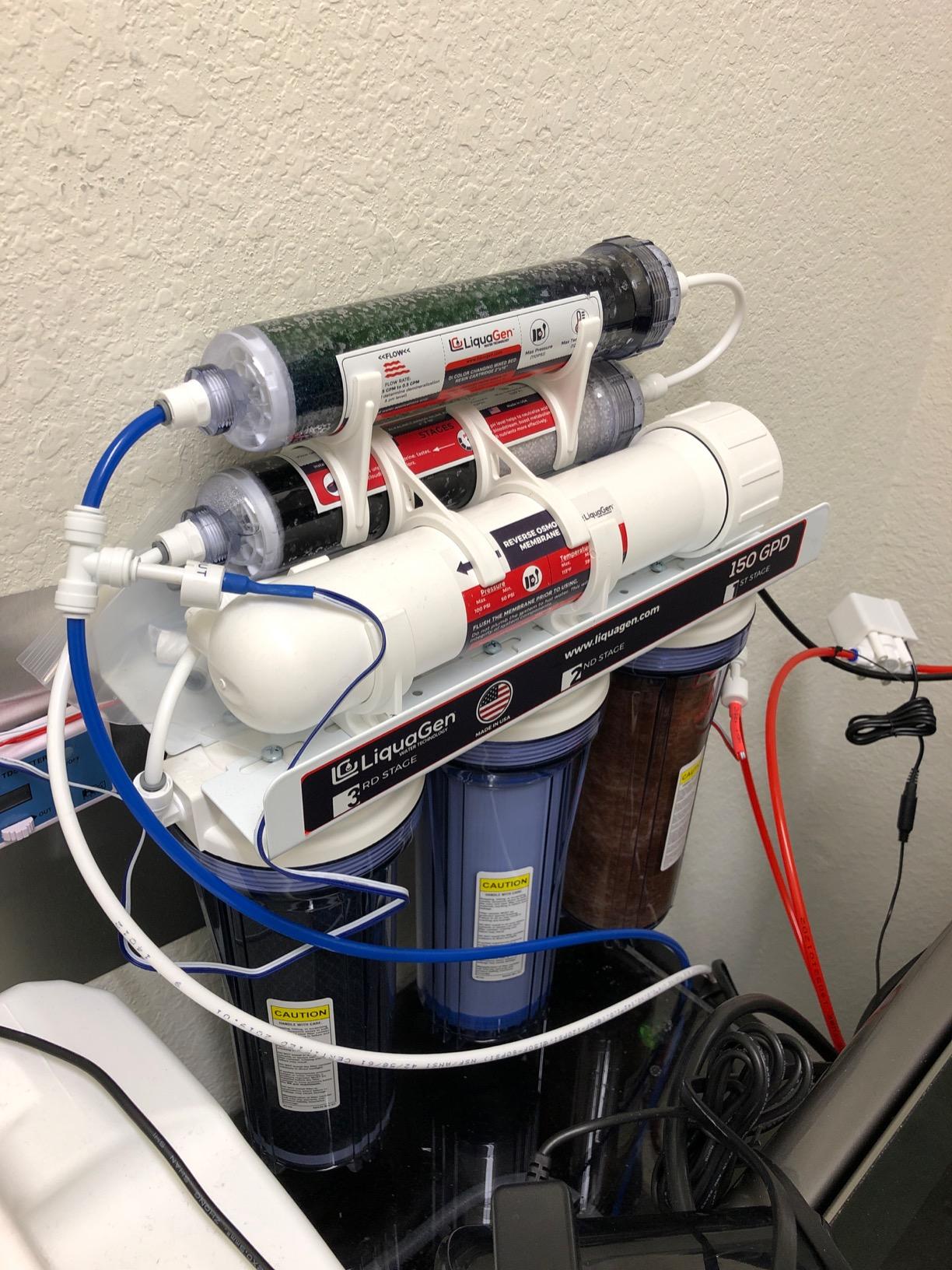 LiquaGen Portable - 6 Stage Dual Use (Drinking & 0 PPM Aquarium Reef/Deionization) Reverse Osmosis Water System (RO/DI) w/pH Alkaline Mineral Restoration Filter (75 GPD) customer photo 1