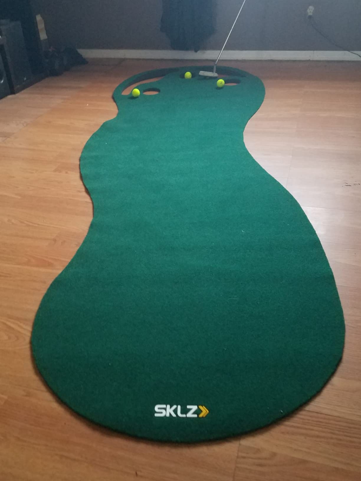 SKLZ Putting Green: Perfect Your Golf Skills with Realistic Home Practice customer photo 1