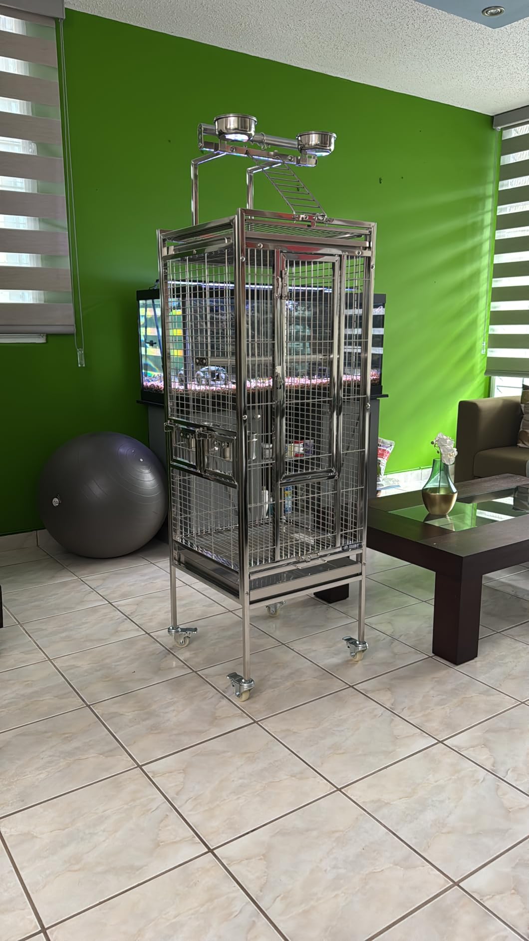 Prevue Pet Products Stainless Steel Playtop Bird Cage - Ideal for Cockatiels, Quakers, Green Cheek Conures, Parakeets, Lovebirds, Small Amazons, Parrots, Rolling Enclosure - Stainless Steel, Medium customer photo 1