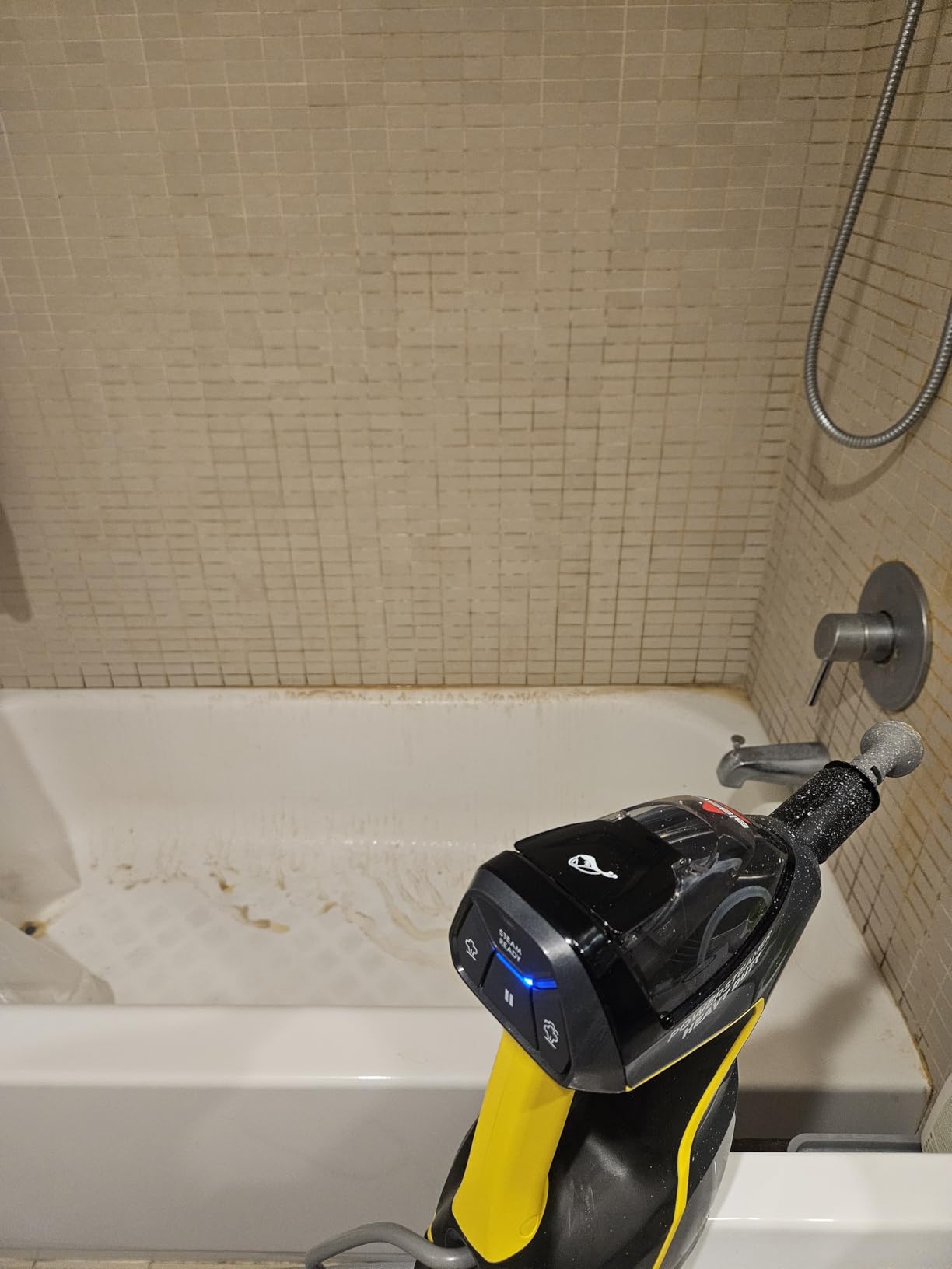 BISSELL PowerFresh Slim 3-in-1 Steam Mop & Handheld Steamer, Extension Wand, On-Board Tool Kit, Multi-Surface Cleaner for Sealed Hard Floors 2075A customer photo 1