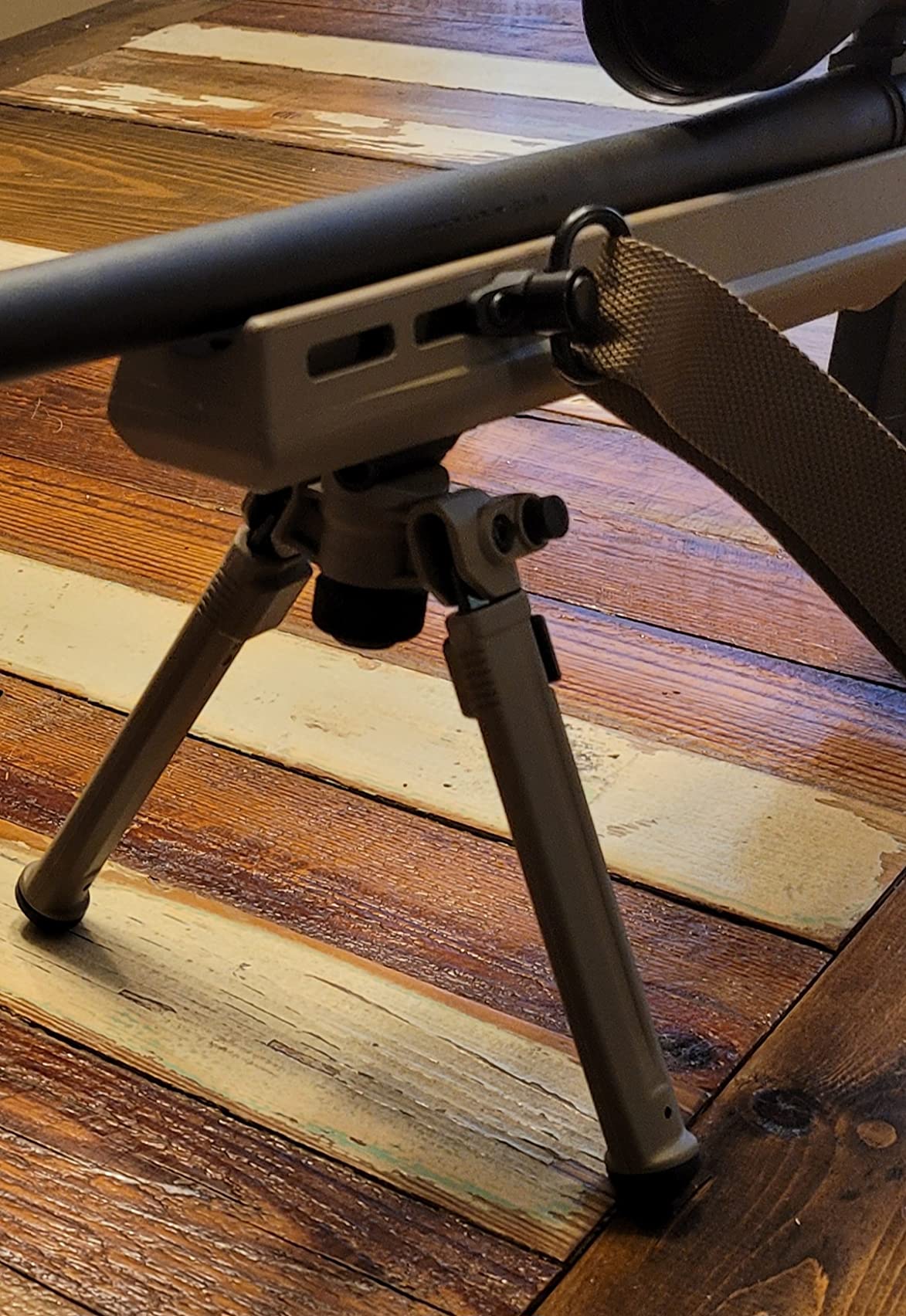 Magpul Rifle Bipod Gun Rest for Hunting and Shooting (M-LOK) customer photo 1