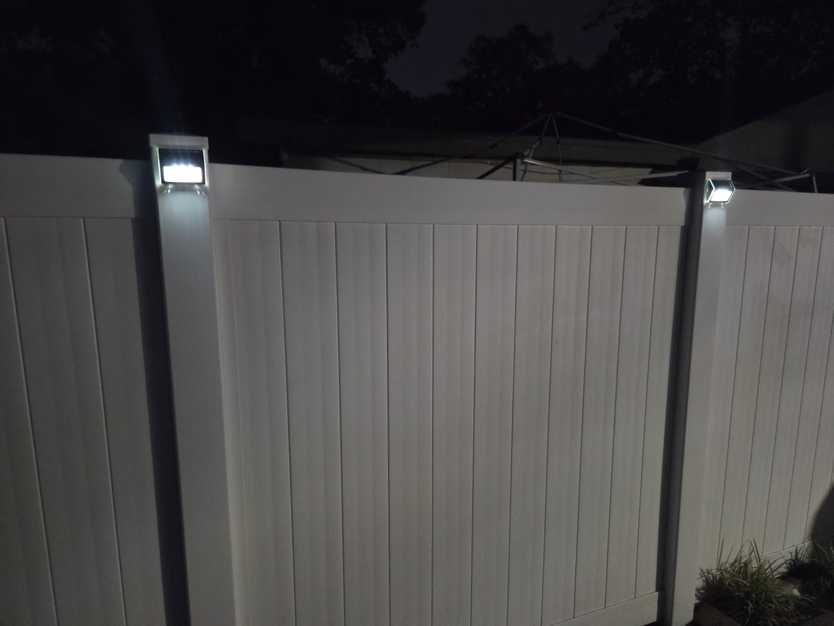 JSOT Outdoor Fence Lights, 12 Pack Solar Powered Deck Lights Waterproof Stairs Light Stainless Steel Security Wall Lamps for Step Walkway Patio Garden Pathway - Cool White customer photo 2