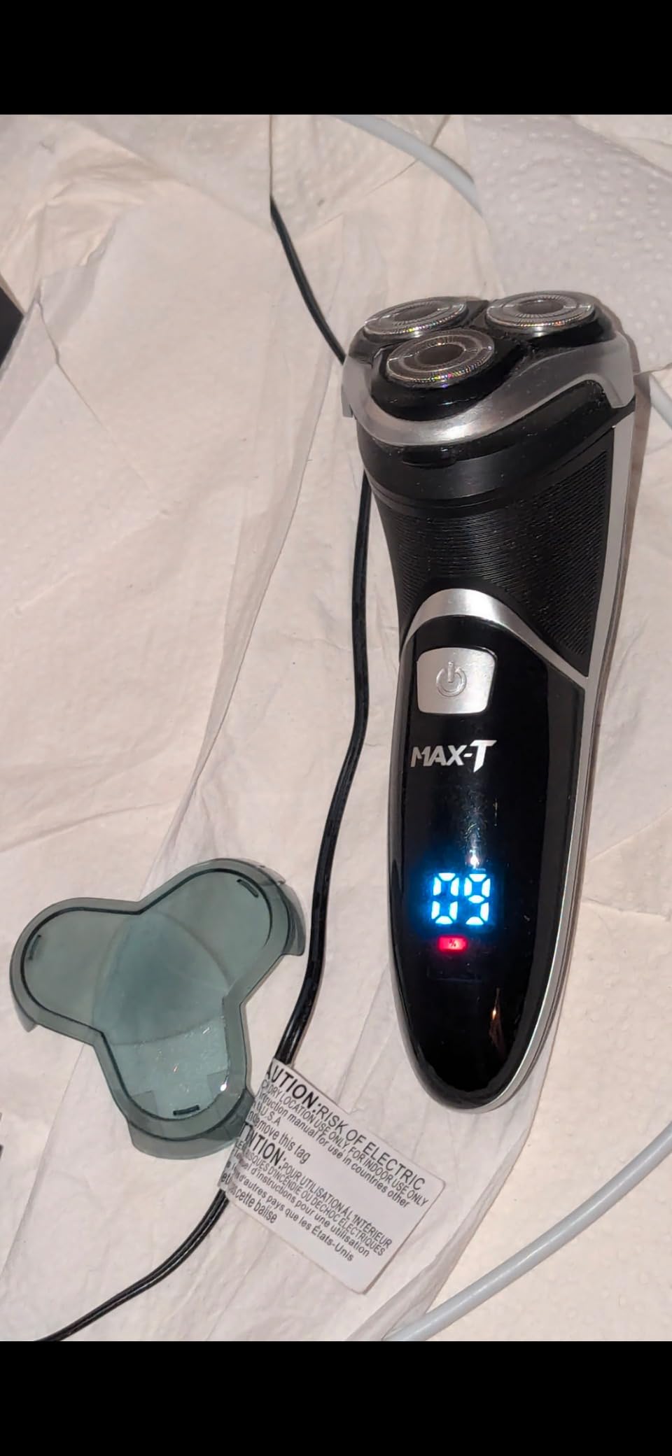 MAX-T Men's Electric Shaver - Corded and Cordless Rechargeable 3D Rotary Shaver Razor for Men with Pop-up Sideburn Trimmer Wet and Dry, IPX7 Waterproof, Plug & Play customer photo 1