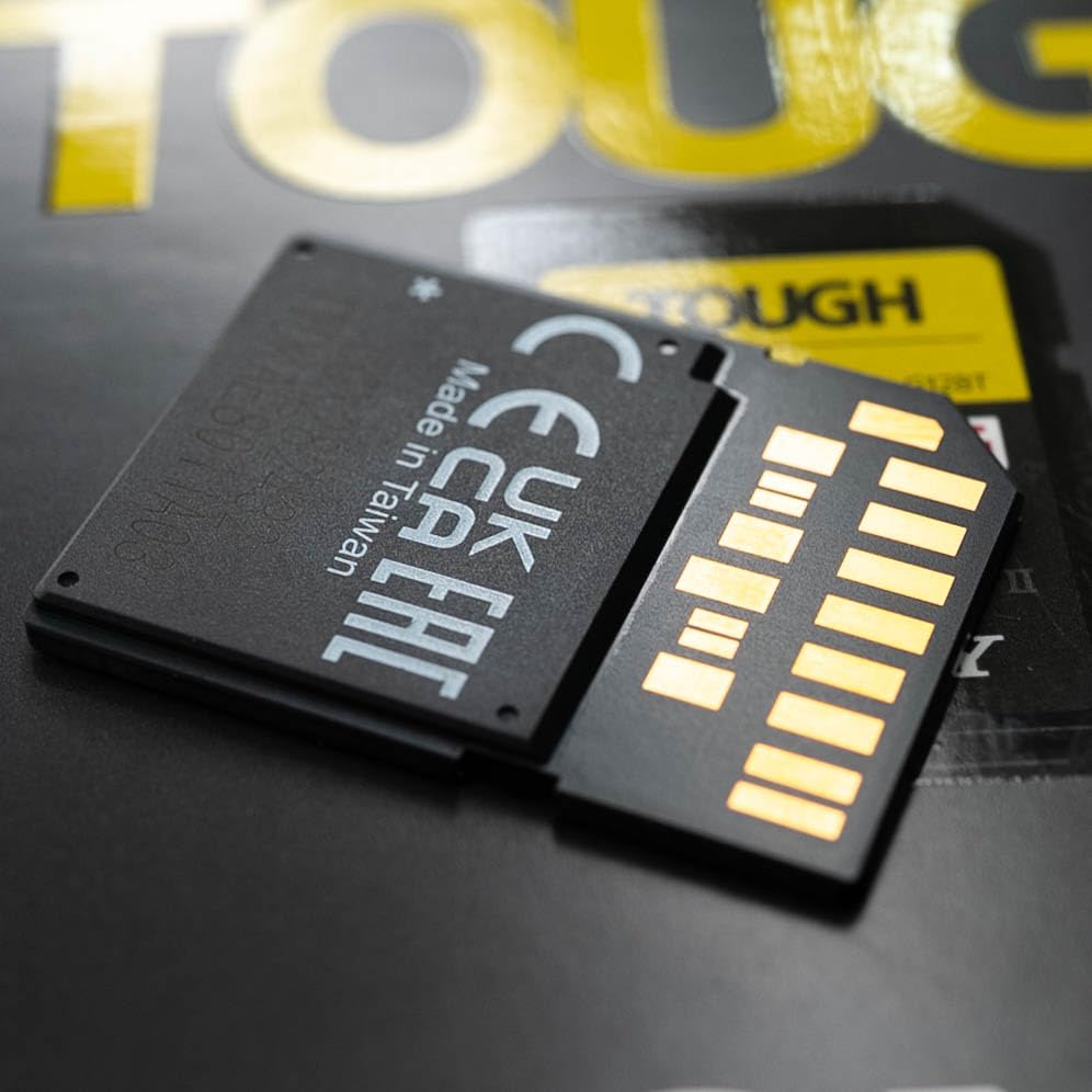 Sony TOUGH-G series SDXC UHS-II Card 128GB, V90, CL10, U3, Max R300MB/S, W299MB/S (SF-G128T/T1) customer photo 2