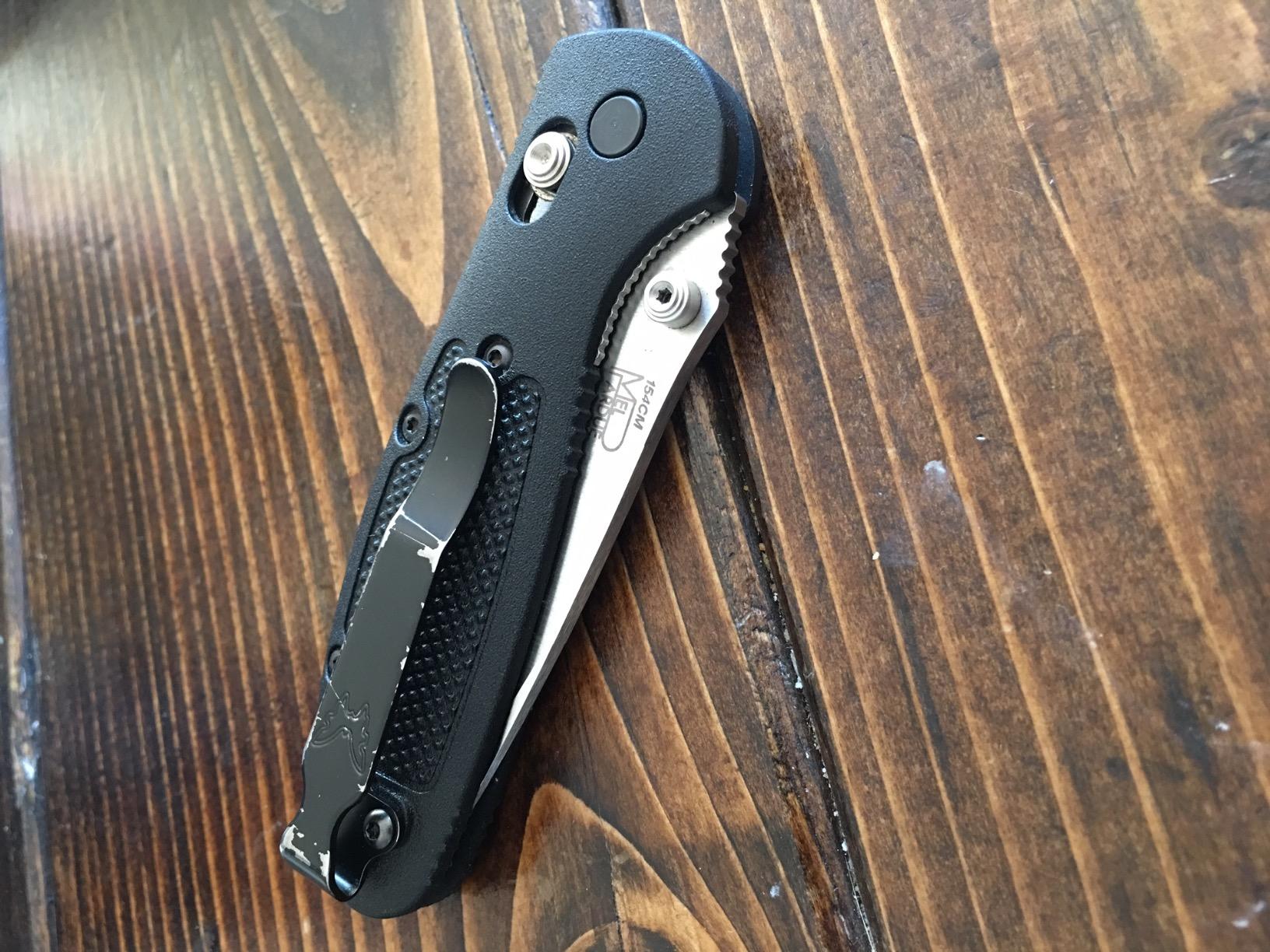 Benchmade Mini Griptilian Knife Drop-Point Blade EDC Manual Finish 556 Handle customer photo 1