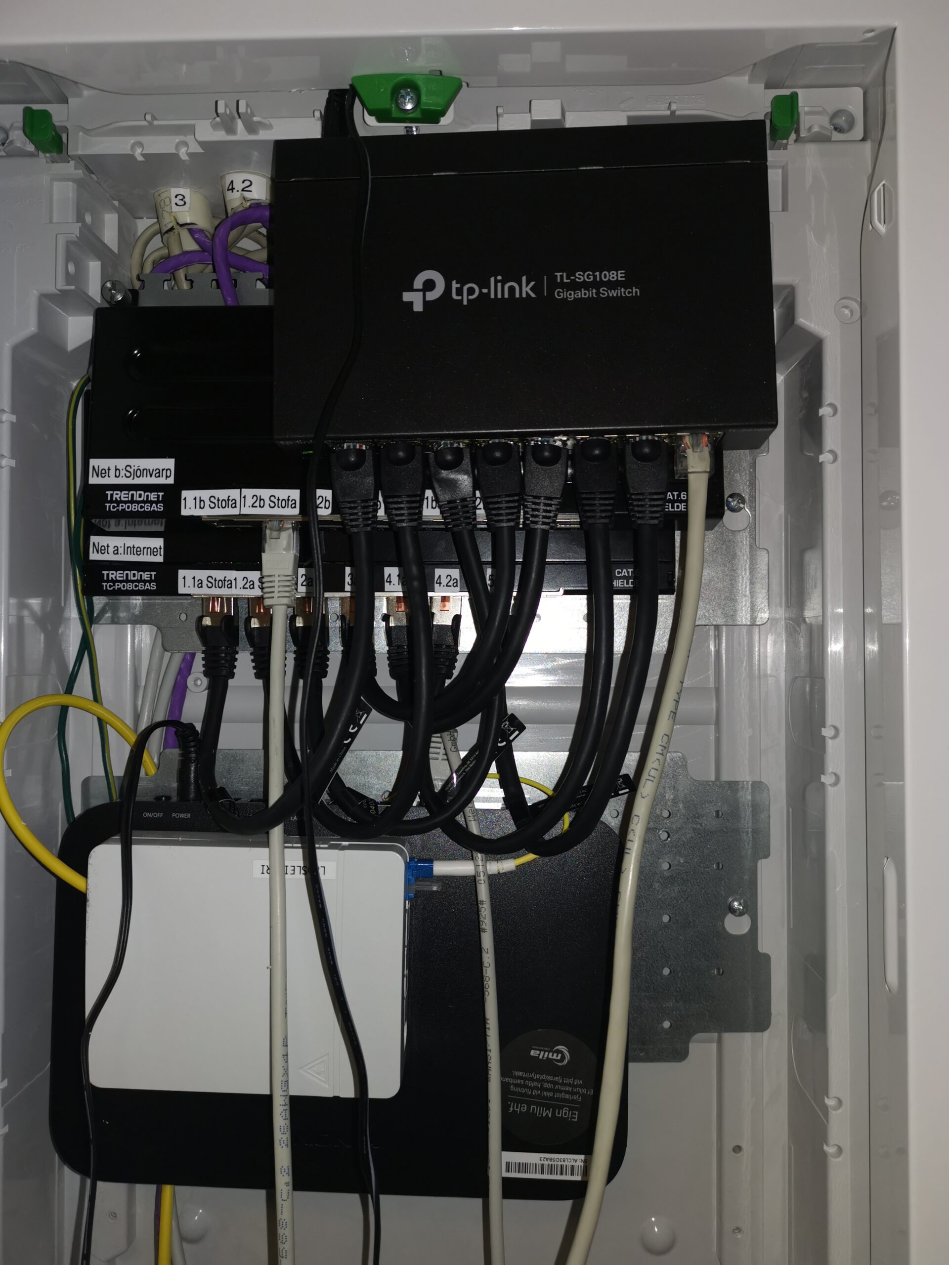 TRENDnet 8-Port Cat6A Shielded Patch Panel, Wall Mount Ready, 10G Ready, Cat5e, Cat6, Cat6A Compatible, Metal Housing, Color-Coded Labeling for T568A & T568B Wiring, Cable Management, TC-P08C6AS customer photo 2