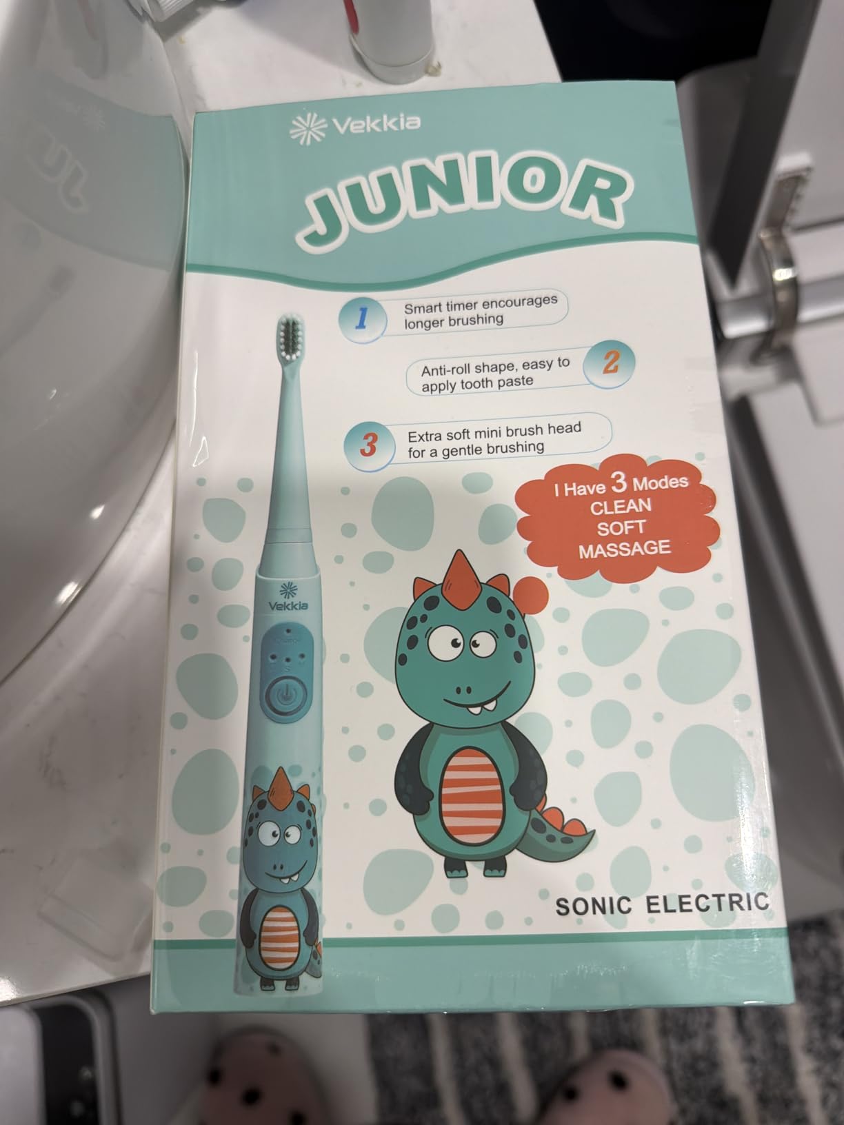 Vekkia Sonic Rechargeable Kids Electric Toothbrush, 3 Modes with Memory, Fun & Easy Cleaning, 24000 Strokes, IPX7 Waterproof, 2-Min Timer for Age 5+, 4 Soft Bristles(Blue) customer photo 2