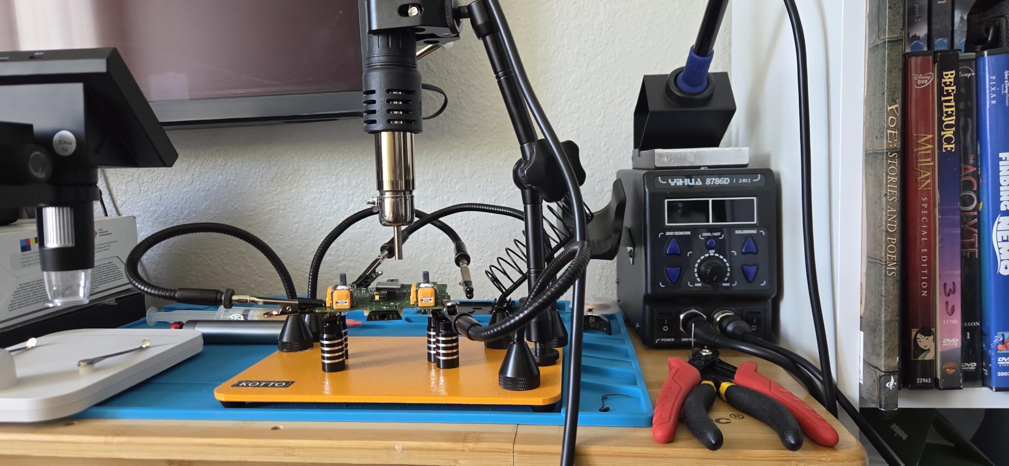 YIHUA 8786D I 2 in 1 Hot Air Rework and Soldering Iron Station with 10 Tips, 4 Nozzles customer photo 1