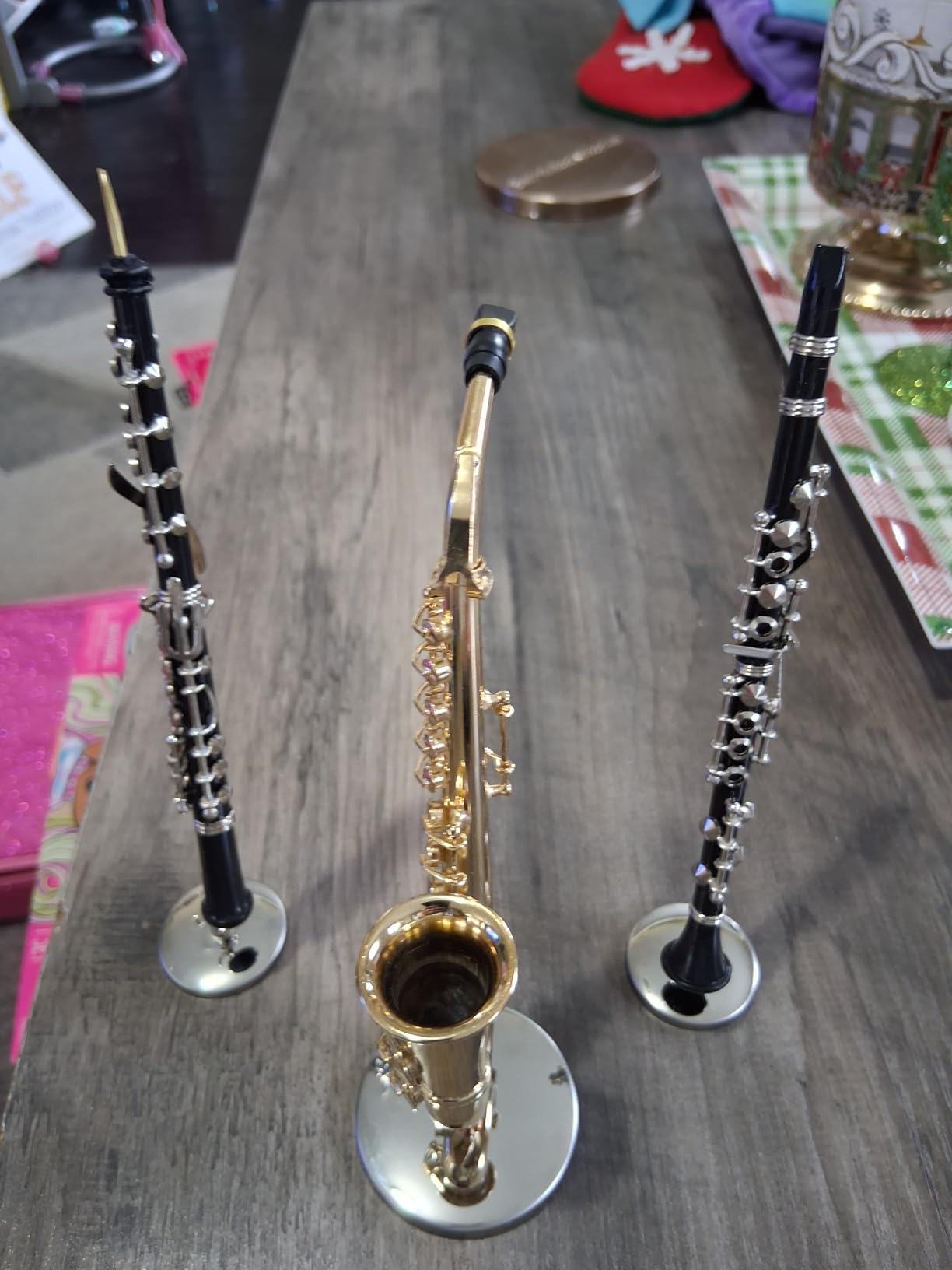 Miniature Bassoon with Stand and Case Mini Musical Instrument Replica Collectible Figurines Dollhouse Accessories Model Home Decorations Display Ornaments (5.98