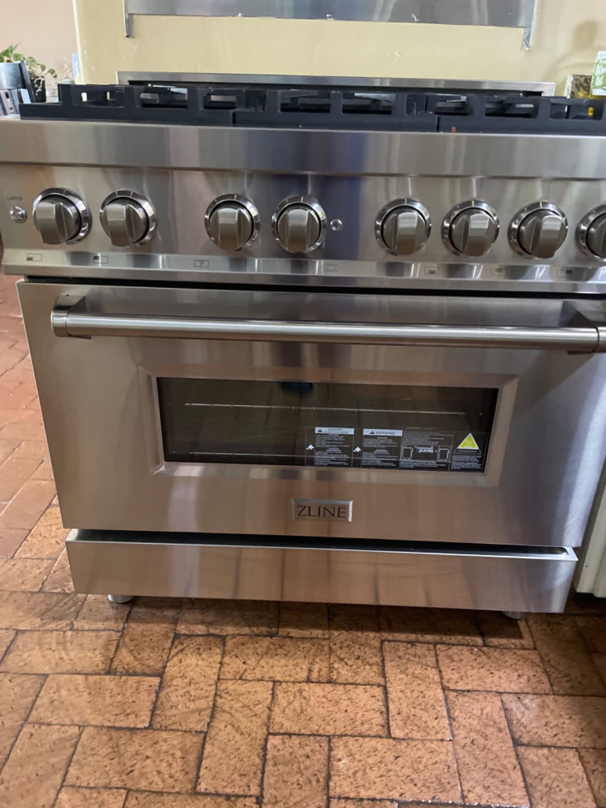 ZLINE 36 in. 4.6 cu. ft. Legacy Dual Fuel Range with 6 Burner Gas Cooktop and Electric Convection Oven in Stainless Steel with Satin Door (RA-SN-36) customer photo 2