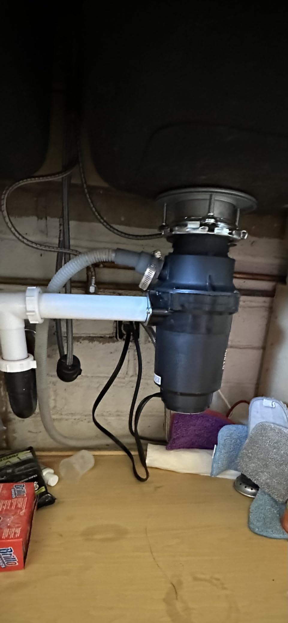 Moen Chef Series 1 HP Continuous Feed Lighted Garbage Disposal with Sound Reduction for Under Sink, Power Cord Included, EXL100C customer photo 1