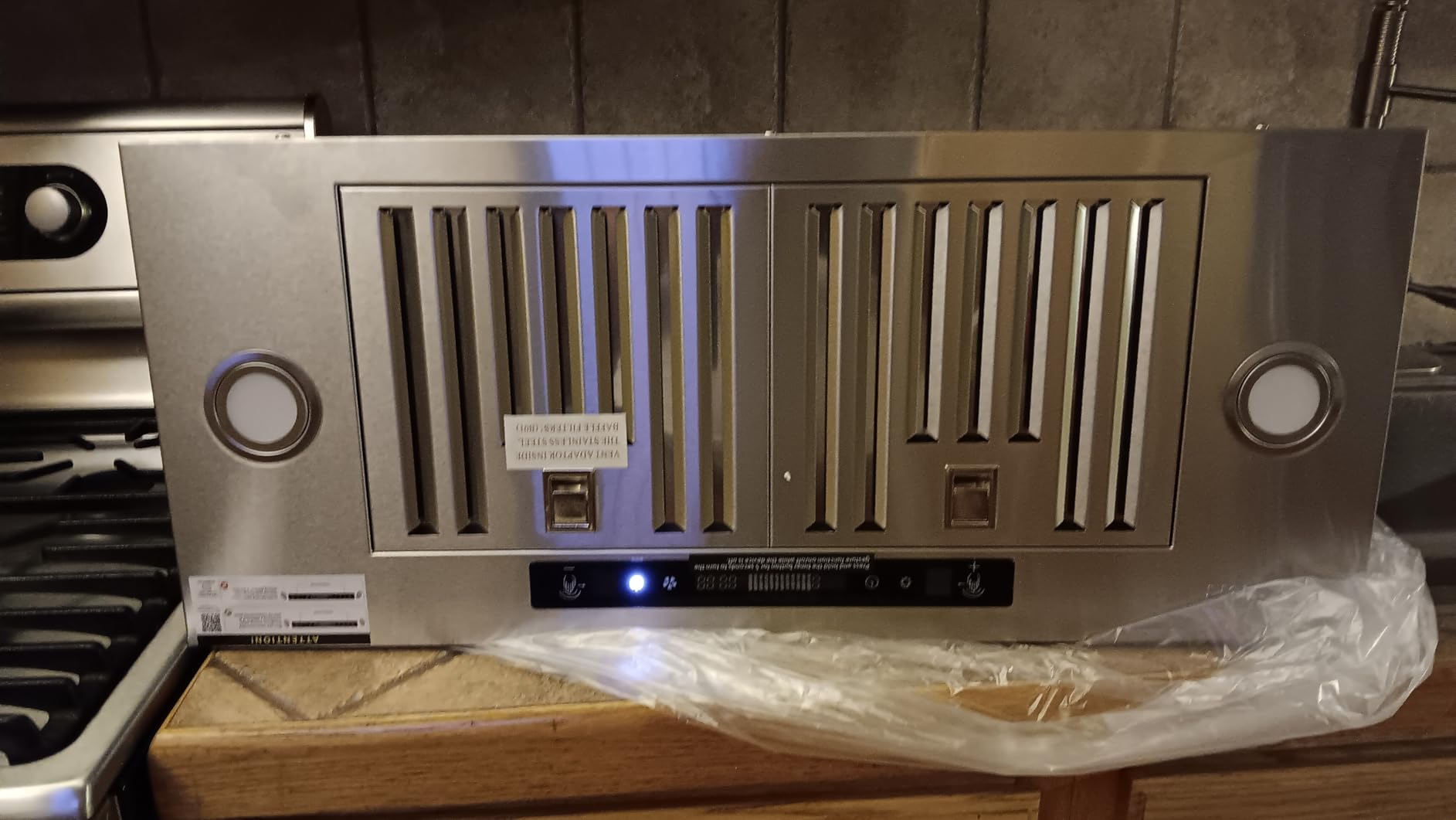 IKTCH 30 inch Built-in/Insert Range Hood 900 CFM, Ducted/Ductless Convertible Duct, Stainless Steel Kitchen Vent Hood with 4 Speed Gesture Sensing & Touch Control Panel (IKB01-30) customer photo 1