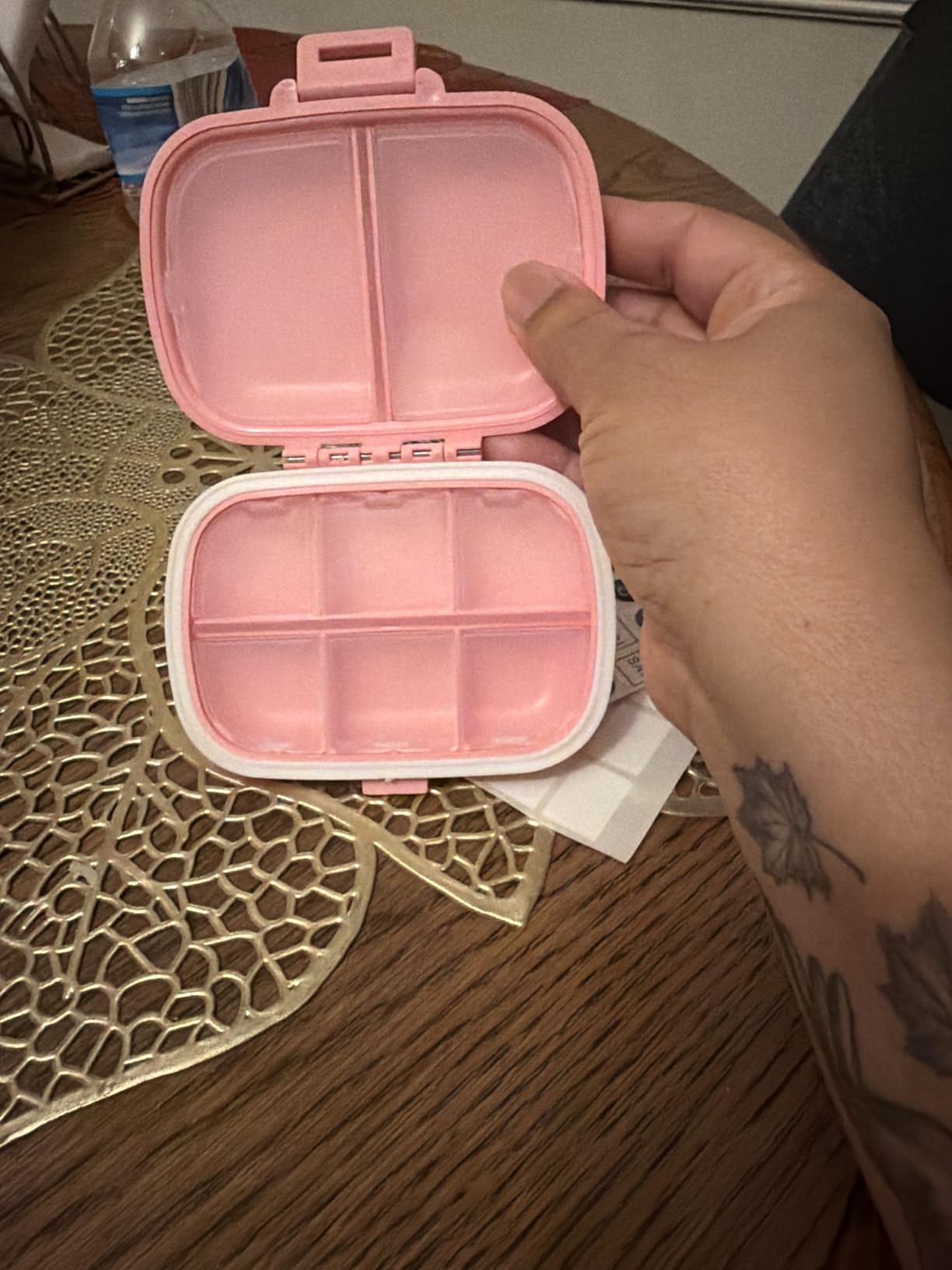 Holii Travel Pill Organizer, 8 Compartments Portable Pill Case, Daily Pill Box to Hold Vitamins, Small Pill Container for Pocket Purse Medicine Organizer (Khaki) customer photo 2
