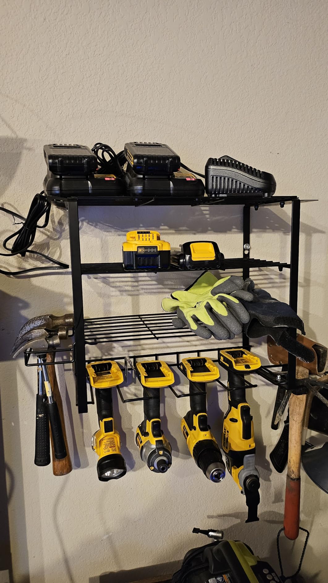 DEWALT 20V MAX Power Tool Combo Kit, 4-Tool Cordless Power Tool Set with 2 Batteries and Charger (DCK444C2) customer photo 2