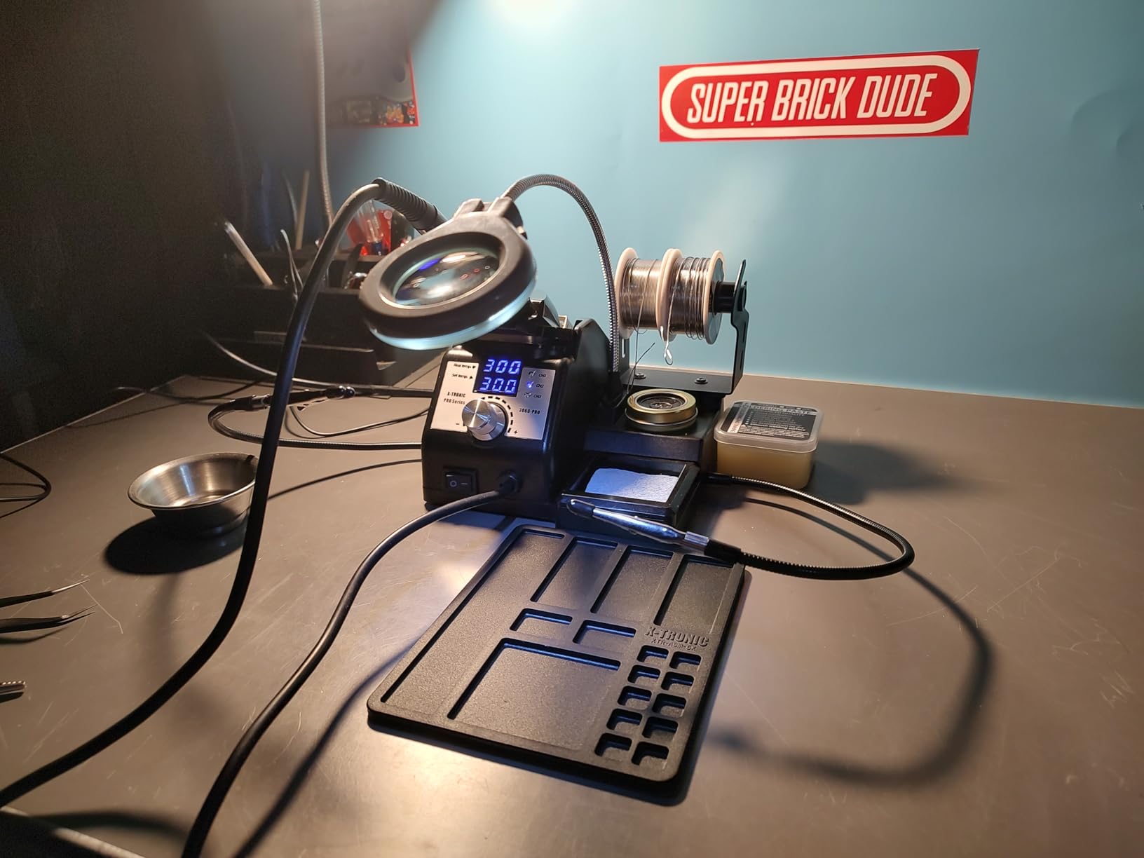 X-Tronic 3060-PRO 75W Soldering Iron Station Kit 5 Extra Tips Mini Mag Lamp 4 Helping Hands Solder Sucker Tweezers 50g Solder Brass Sponge w/Flux Sleep Func, °C/°F, 3 Temp Presets! customer photo 1