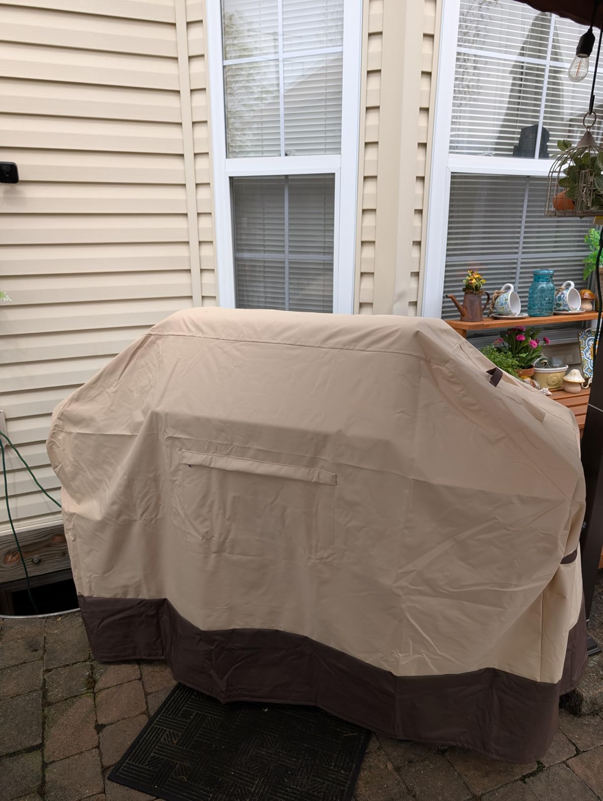 Vailge Grill Cover for Outdoor Grill, 58-inch Waterproof BBQ Cover, 600D Heavy Duty Gas Grill Cover, UV & Dust & Rip & Fading Resistant customer photo 2