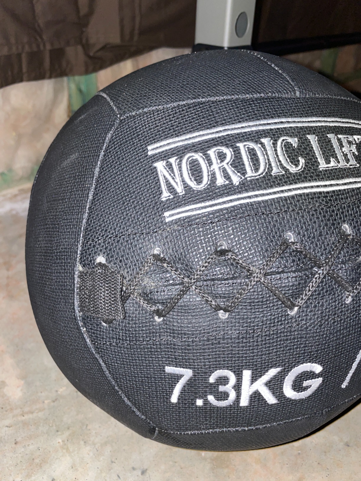 Nordic Lifting Wall Ball for Crossfit & Fitness - Medicine Ball for Gym and Strength Training customer photo 2
