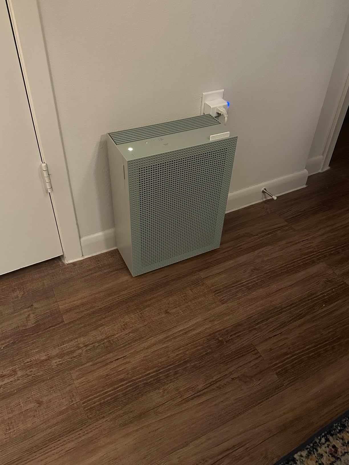 Coway Airmega 150 Air Purifiers for Home Bedroom up to 1,035 ft² with HEPA Filter, Carbon Filter, Green customer photo 1