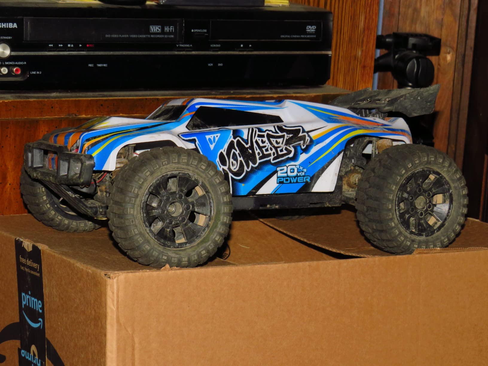 Holyton 1:10 Large High Speed Remote Control Car with LED Shell Lights, 48+ KM/H, 4WD Offroad Monster Truck for Adults & Kids, Hobby RC Truck Vehicle, 2 Battery Crawler Toy Gift for Boy customer photo 2