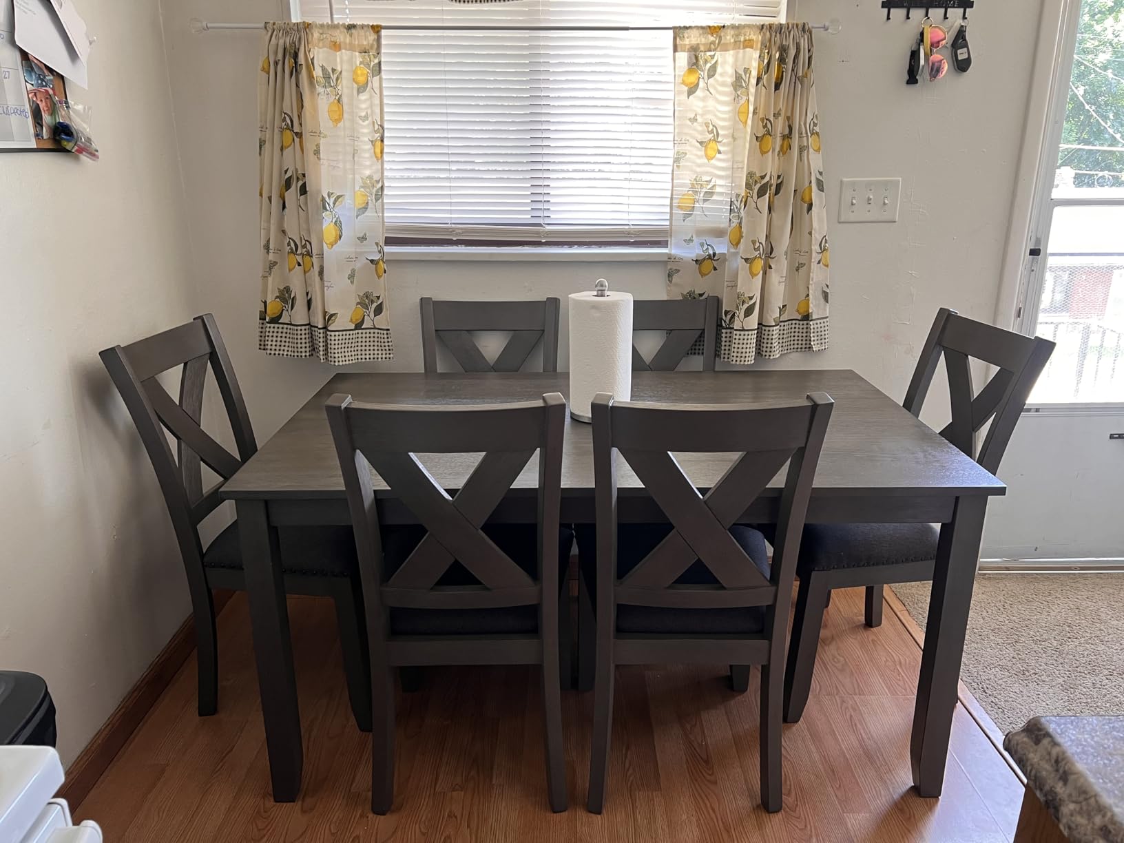 Signature Design by Ashley Caitbrook Rustic 7-Piece Dining Set - Rectangular Table with 6 X-Back Upholstered Chairs, Gray customer photo 1