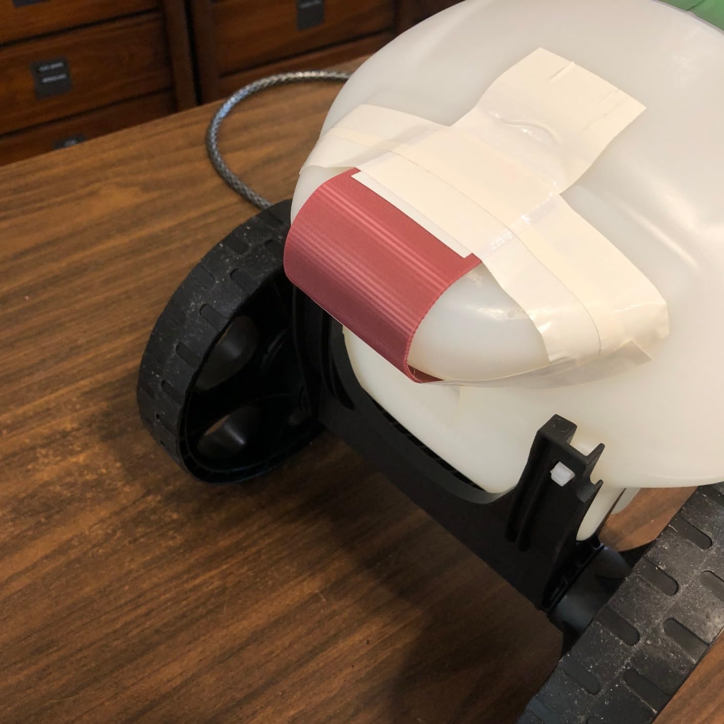 Scotts Lithium-ion Powered Pump Zero Technology, Wheeled Cart Sprayer, 3 Gallon, White, 190617 customer photo 2