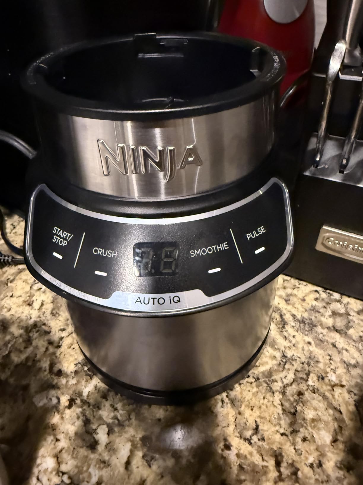 Ninja Nutri-Blender Pro with Auto iQ, 1100PW, (2) 24oz Cups, BN401 customer photo 1