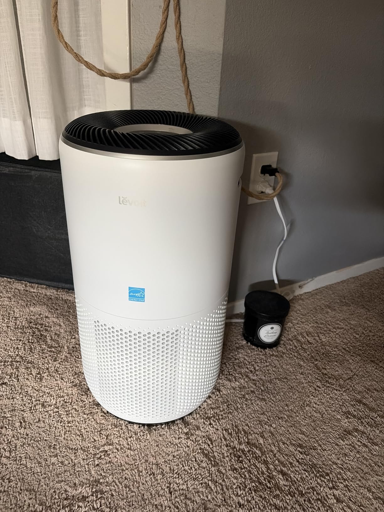 LEVOIT Air Purifiers for Home Large Room Up to 1733 Ft² With HEPA Sleep Mode, AHAM VERIFIDE, Auto Mode, Air Quality Monitor, Smart WiFi, 3-in-1 Filter For Pet Allergy, Smoke, Dust, Core 400S-P, White customer photo 2