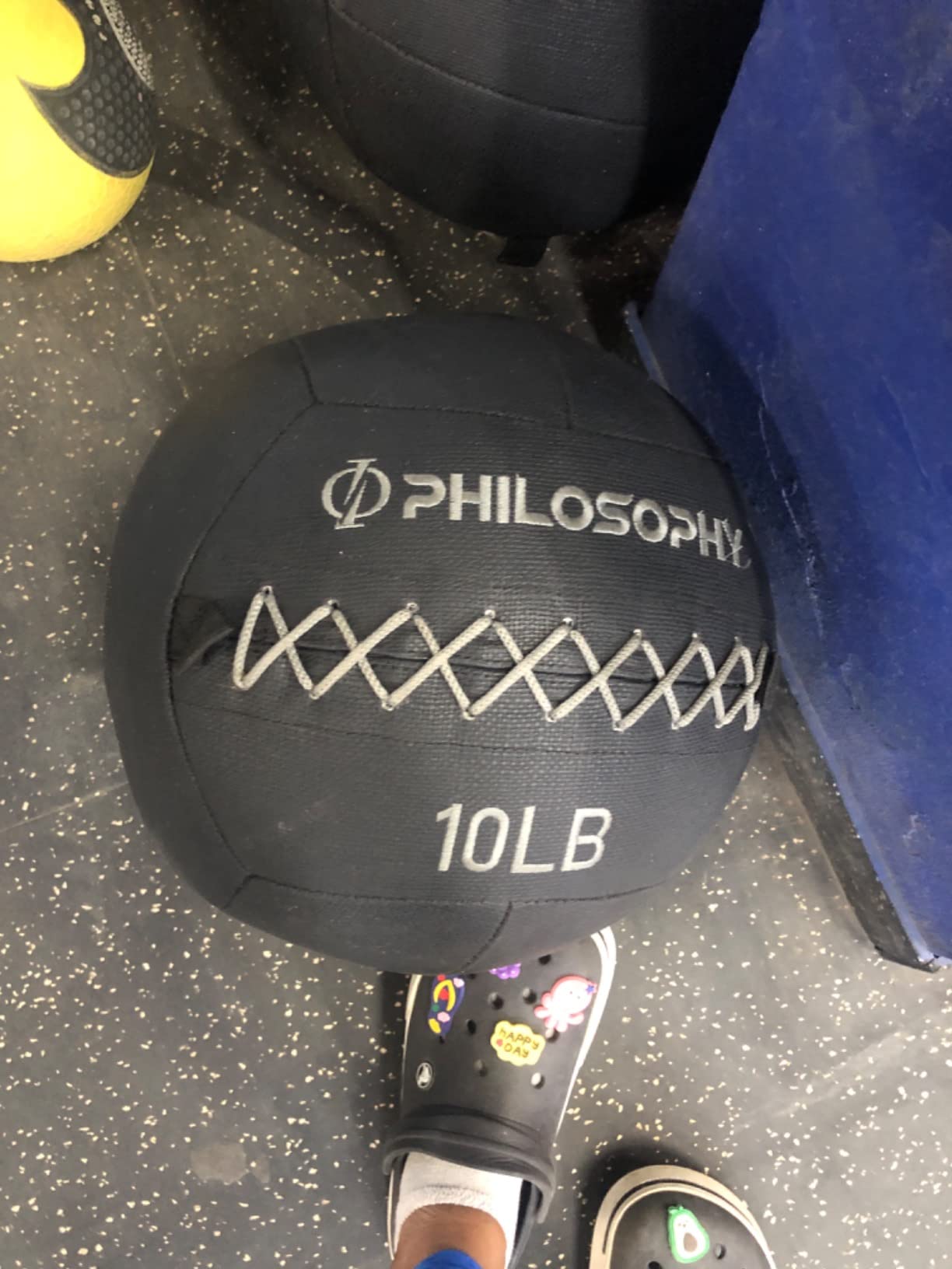 Philosophy Gym Wall Ball - Soft Shell Weighted Medicine Ball with Non-Slip Grip customer photo 1