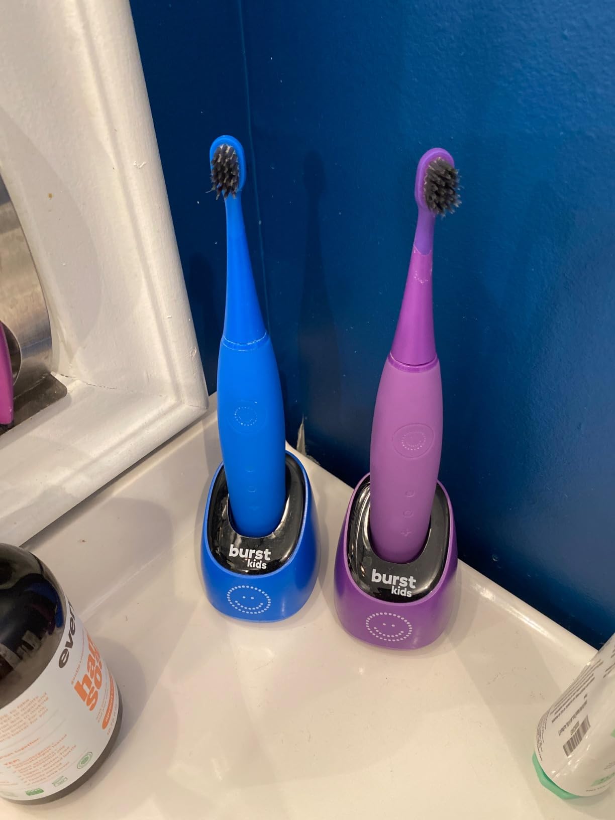Burst Kids & Toddlers Electric Toothbrush (Blue) | Soft Bristles | Two Minute Timer | Rechargeable Battery | Easy-Grip Silicone Handle | 2 Modes for Healthy Smiles | Ages 3+ customer photo 2
