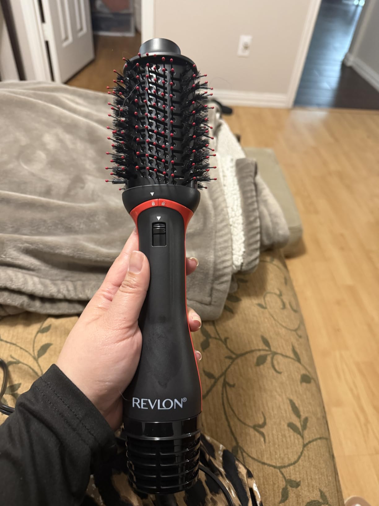 REVLON One-Step Volumizer Plus Hair Dryer and Styler | More Volume, Less Damage, and More Styling Control for Easy and Fast Salon-Style Blowouts, Plus Travel Friendly (Black) customer photo 1
