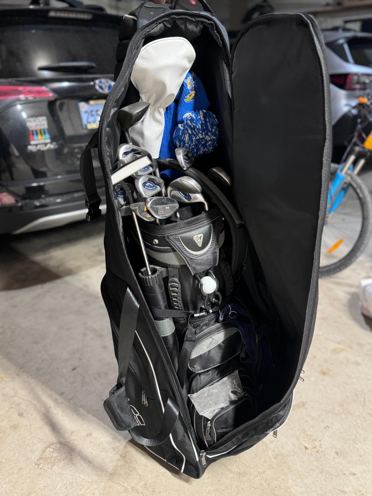 Partage Golf Travel Bag with Wheels, Golf Travel Case for Airlines, 900D Heavy Duty Oxford customer photo 1