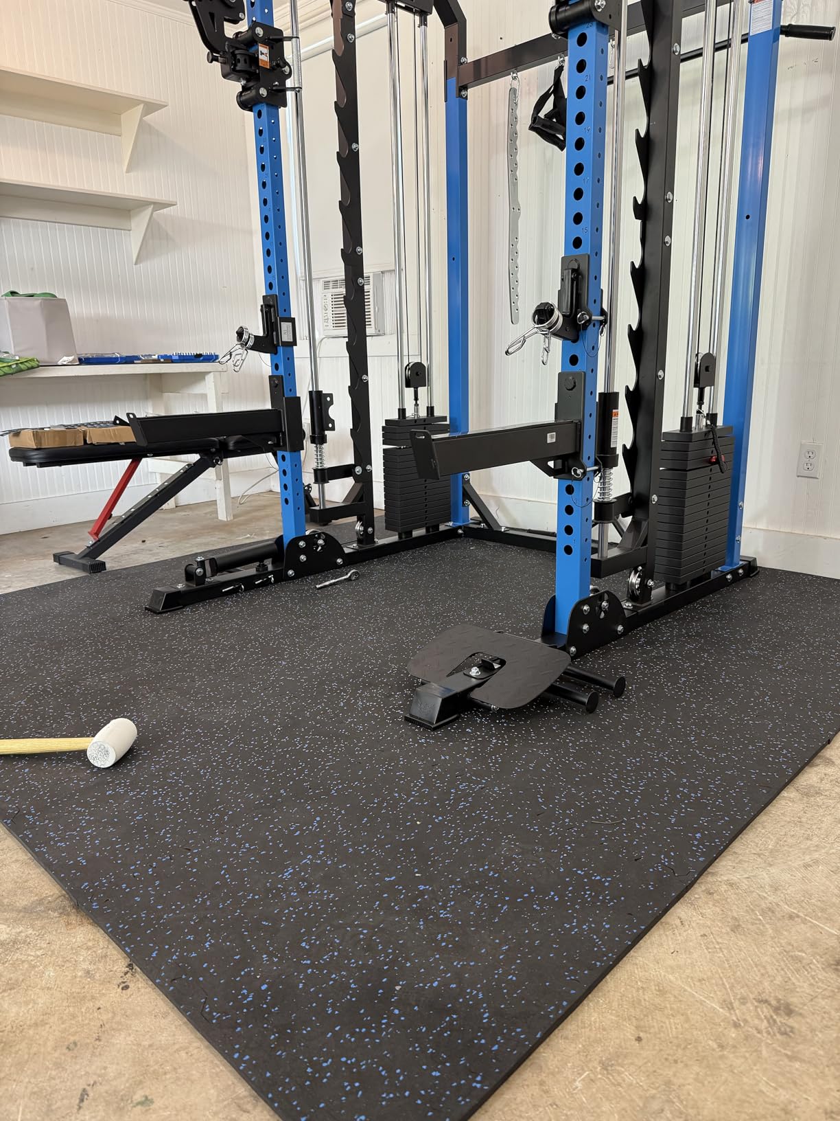SUPERJARE 0.56'' Thick 12 Pcs 48 Sq Ft Rubber Top Exercise Equipment Mats, High Density EVA Foam Mats with Rubber Top, Interlocking Gym Flooring for Home Gym, Protective Workout Mat, Black/Grey customer photo 1