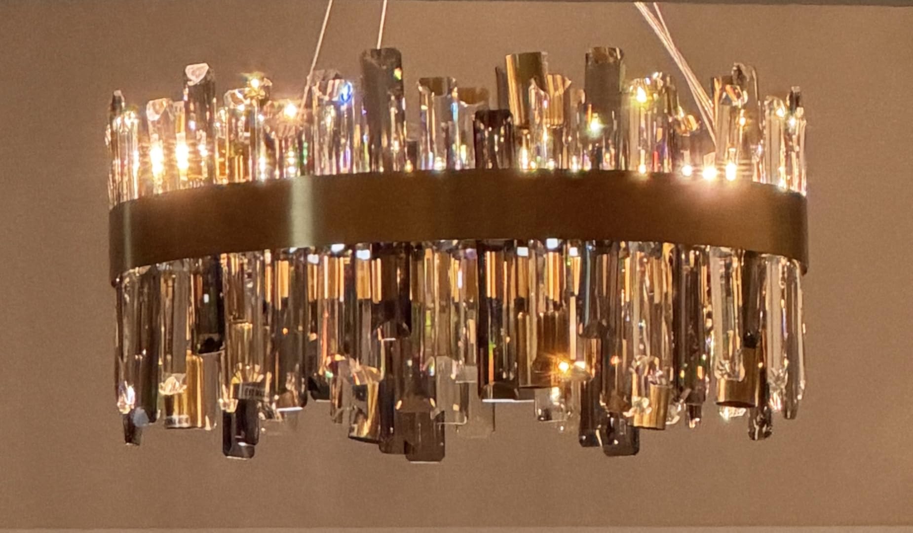 Siljoy Rectangle Gold Crystal Chandelier, 16-Light Modern Dimmable K9 Crystal Raindrop Chandelier, Adjustable Height Oval Crystal Pendant Ceiling Light for Living Dining Room Kitchen L35.4'' customer photo 2