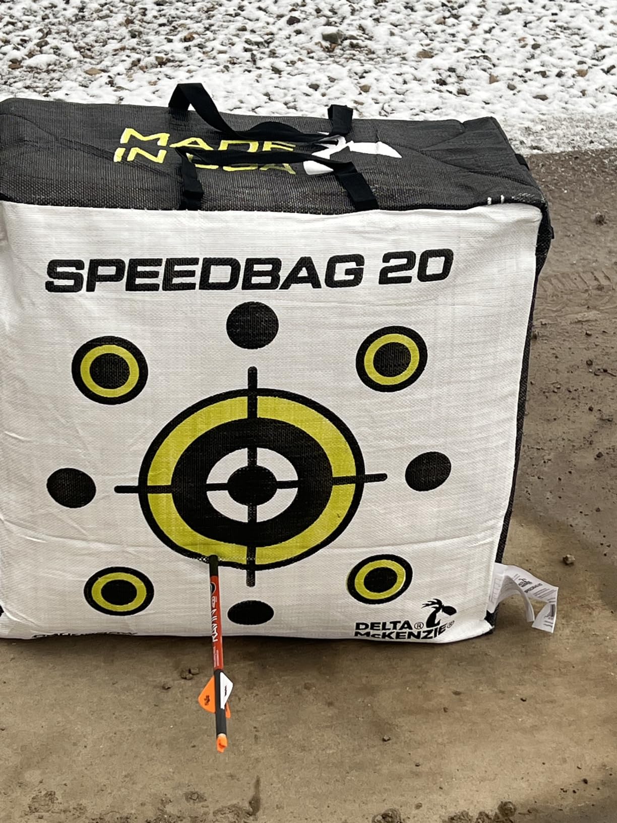 Delta McKenzie Speedbag 20 Archery Field Point Bag Target - High-Density Material - Dual-Sided Aiming Points - Easy Arrow Removal - Weatherproof Design for Compound Bows, Recurve and Crossbows customer photo 2