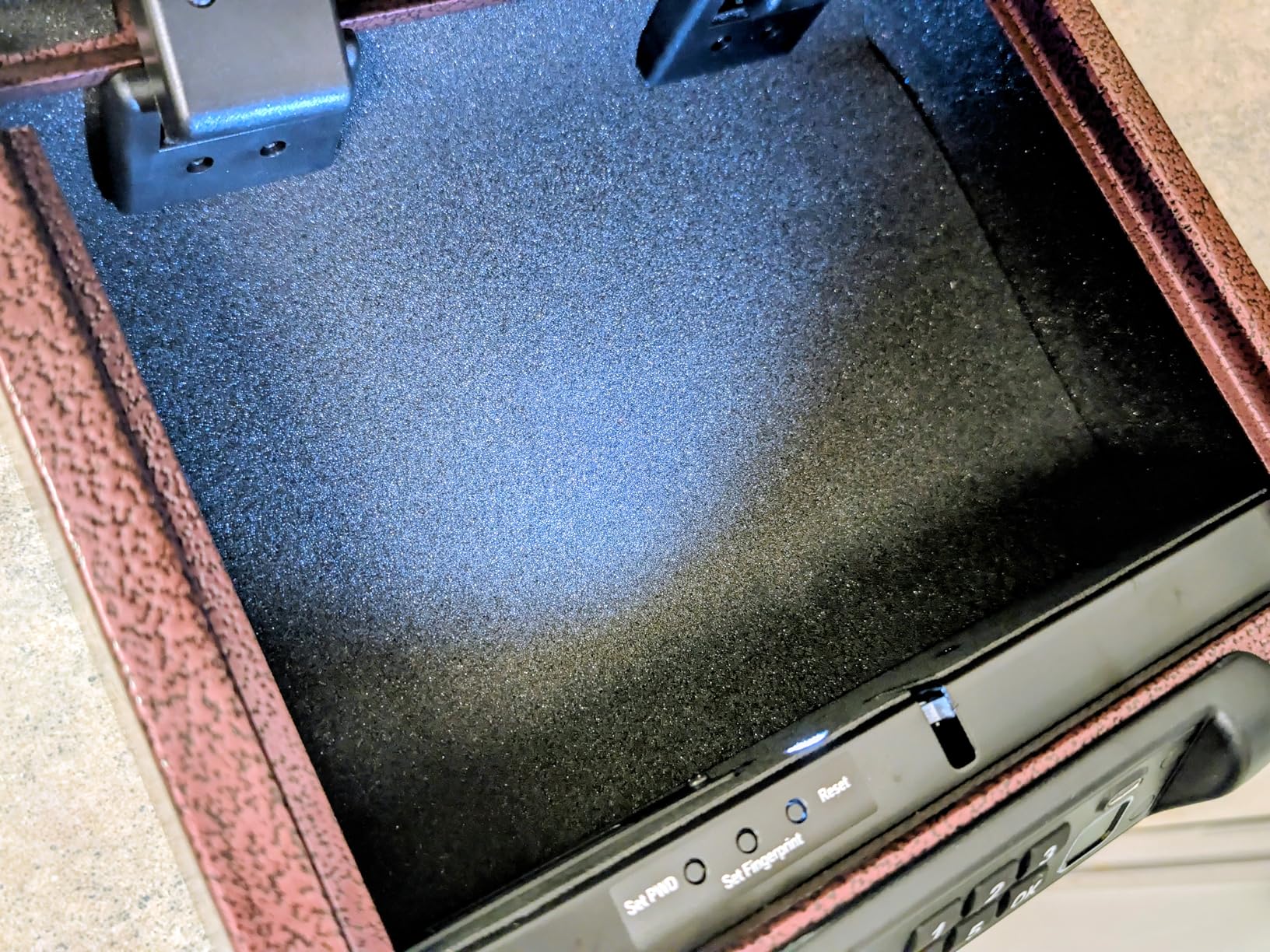 BILLCONCH Gun Safes Biometric Gun Safe Portable Pistol Safes Electronic Lock Box Key Access with LED Light Silent Mode Bedside Gun Safe for Pistols customer photo 1
