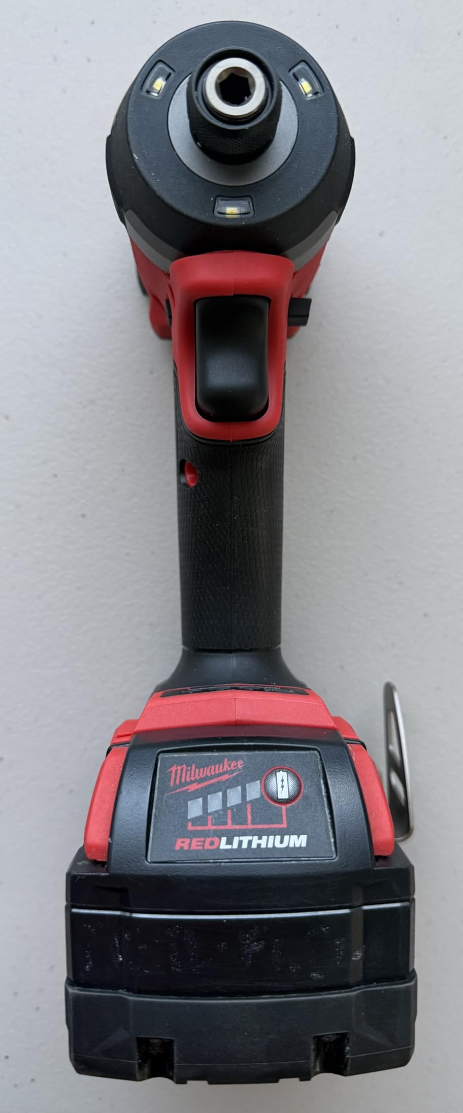 Milwaukee Electric - M18 Fuel. 1/4 HEX Impact Driver customer photo 2