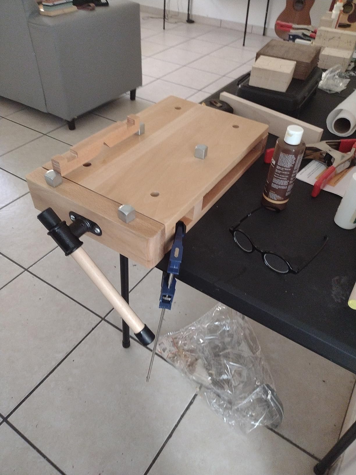 Woodworking Bench Vise - Hard Wood Vise for Workbench with 4 Bench Dogs and 2 Clips, Wood Bench Vises Kit Workbench Top Whittling Vise Woodworking Tools Work Benches for Garage Studios customer photo 2