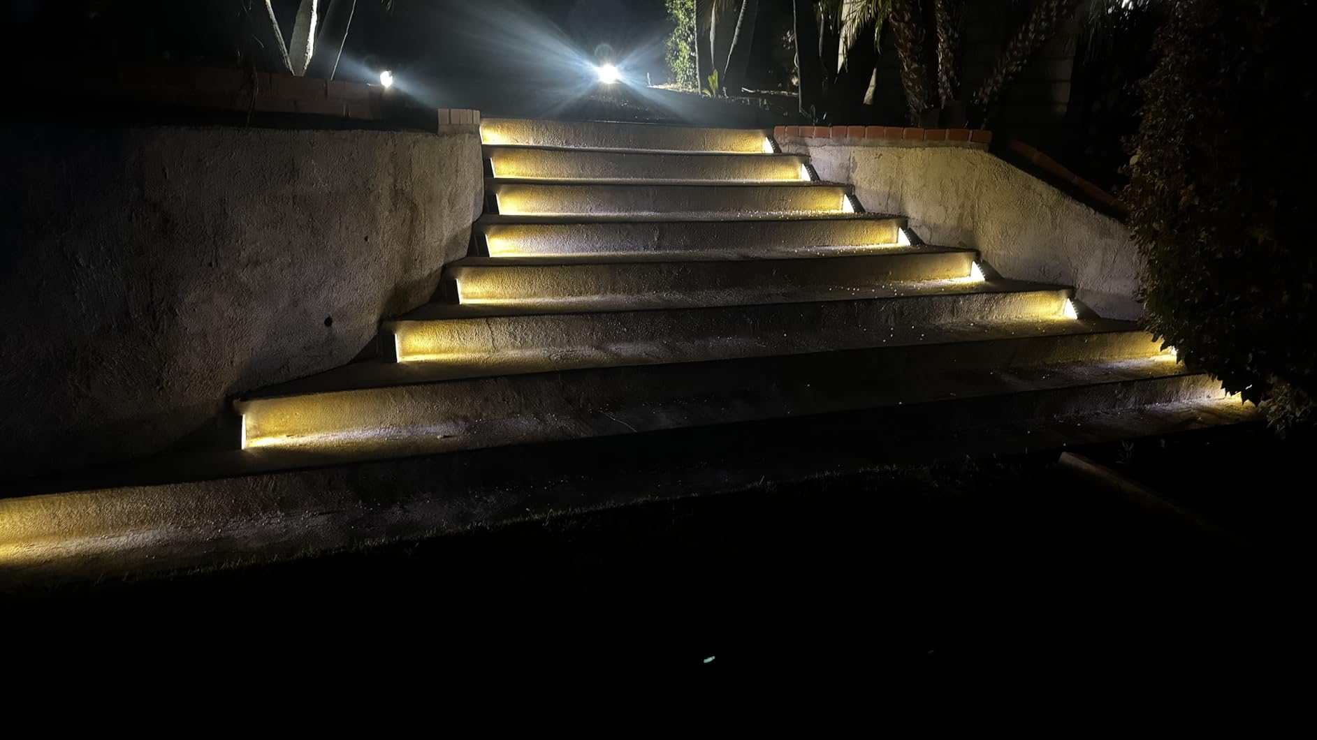 VOLISUN Solar Stair Lights 6 Pack, Solar Step Lights Outdoor Waterproof IP67, LED Outdoor Step Light, Outdoor Light Decor for Garden Stair, Deck, Front Step, Front Porch, and Patio (3000K) customer photo 2
