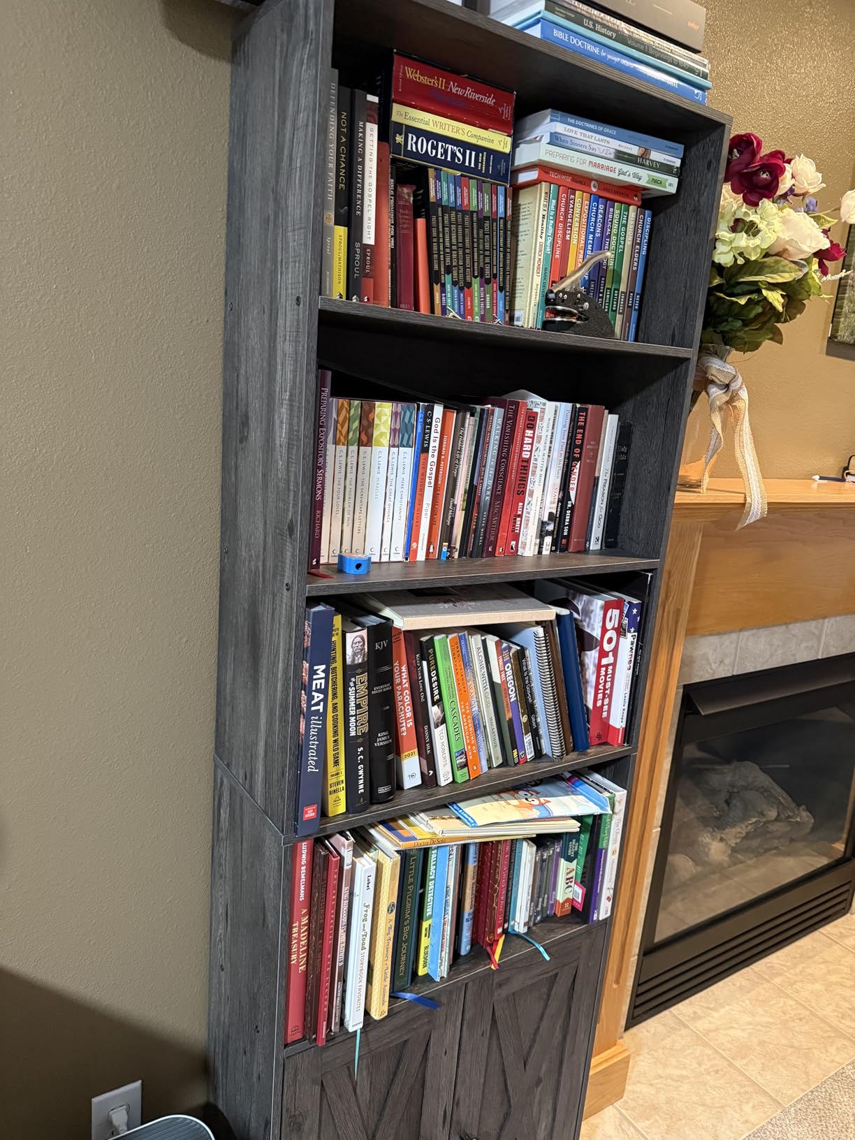 IRONCK Industrial Bookshelves and Bookcases with Doors Floor Standing 6 Shelf Display Storage Shelves 70 in Tall Bookcase customer photo 2