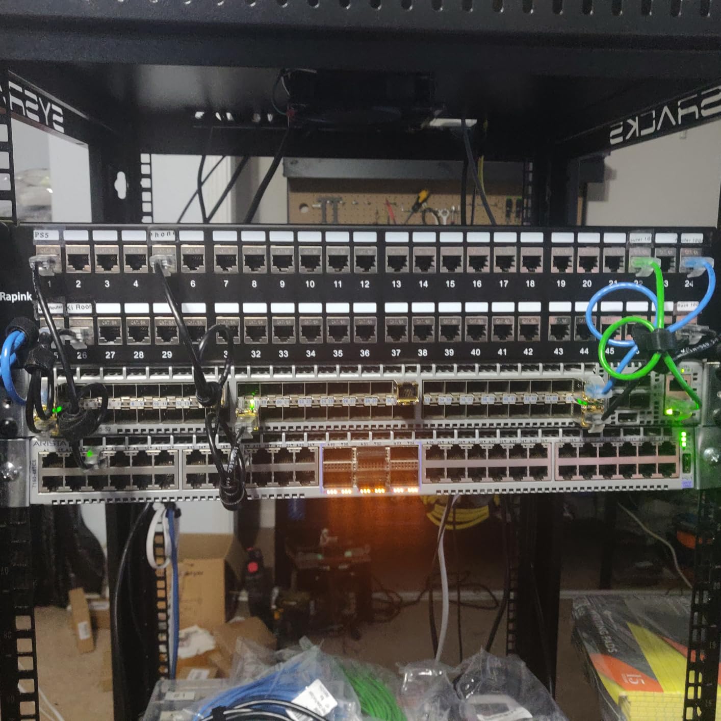 Rapink Patch Panel 48 Port Cat6A with Inline Keystone 10G Support, Coupler Patch Panel STP Shielded 19-Inch with Removable Back Bar, 1U Network Panel for Cat7, Cat6, Cat6A, Cat5e customer photo 2