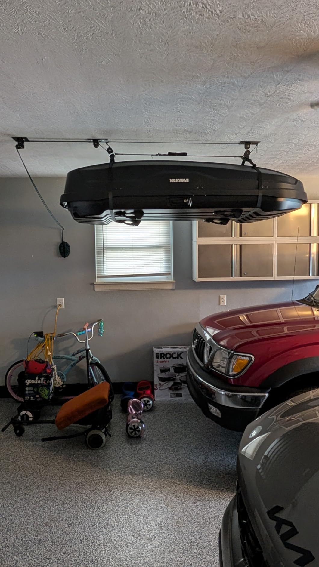 Teal Triangle Ceiling Storage Hoist for Cargo Box - Heavy Duty Garage Storage Lift - Garage Pulley Lift System Holds 150 lbs and Fits 8-10 ft Tall Garage Ceilings customer photo 2