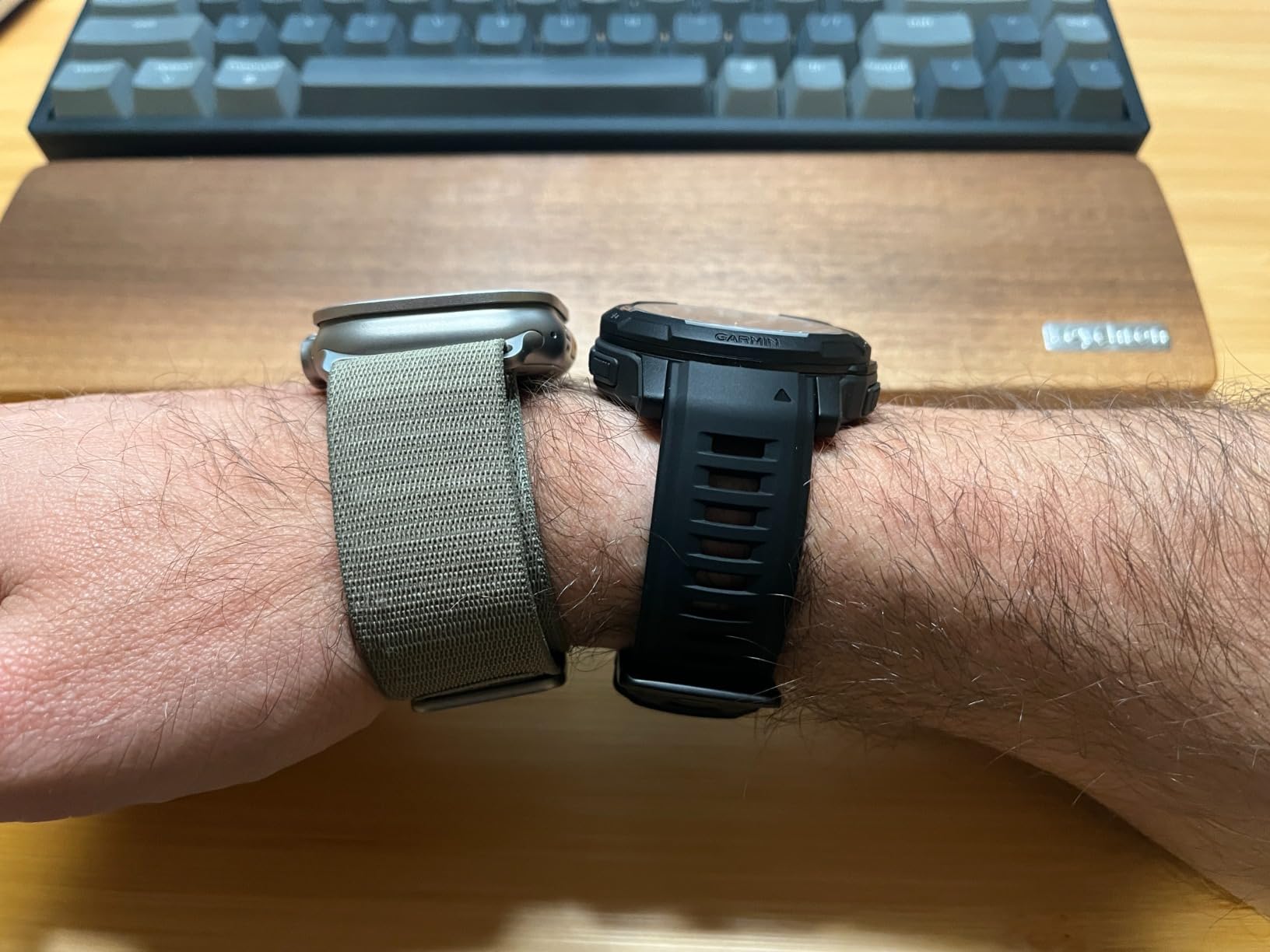 Garmin Instinct Crossover Solar, Rugged Hybrid Smartwatch with Solar Charging Capabilities, Analog Hands and Digital Display, Graphite customer photo 1