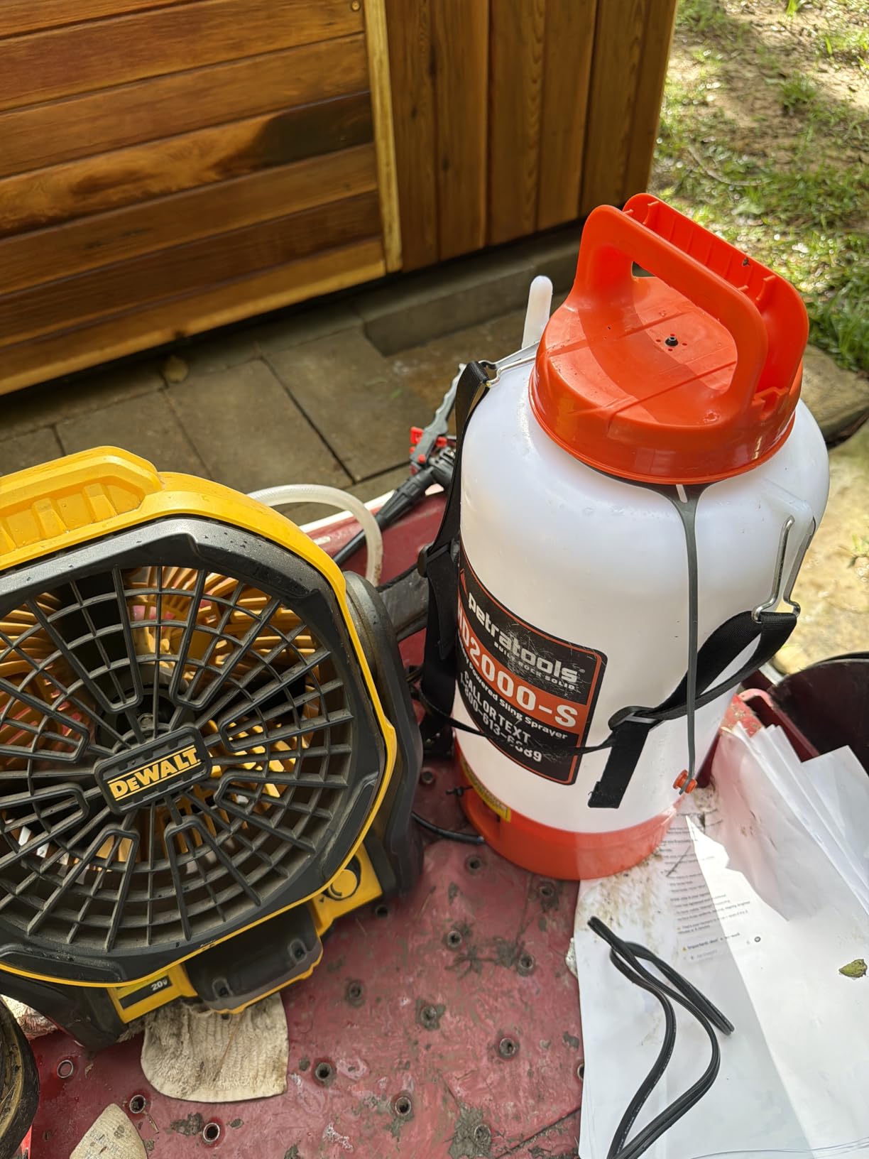 PetraTools Battery Powered Sprayer 2 Gallon - HD2000-S Heavy Duty Electric Sprayer for Lawn and Garden Weed/Pest Control with Battery, Charger & 2 Nozzles customer photo 1