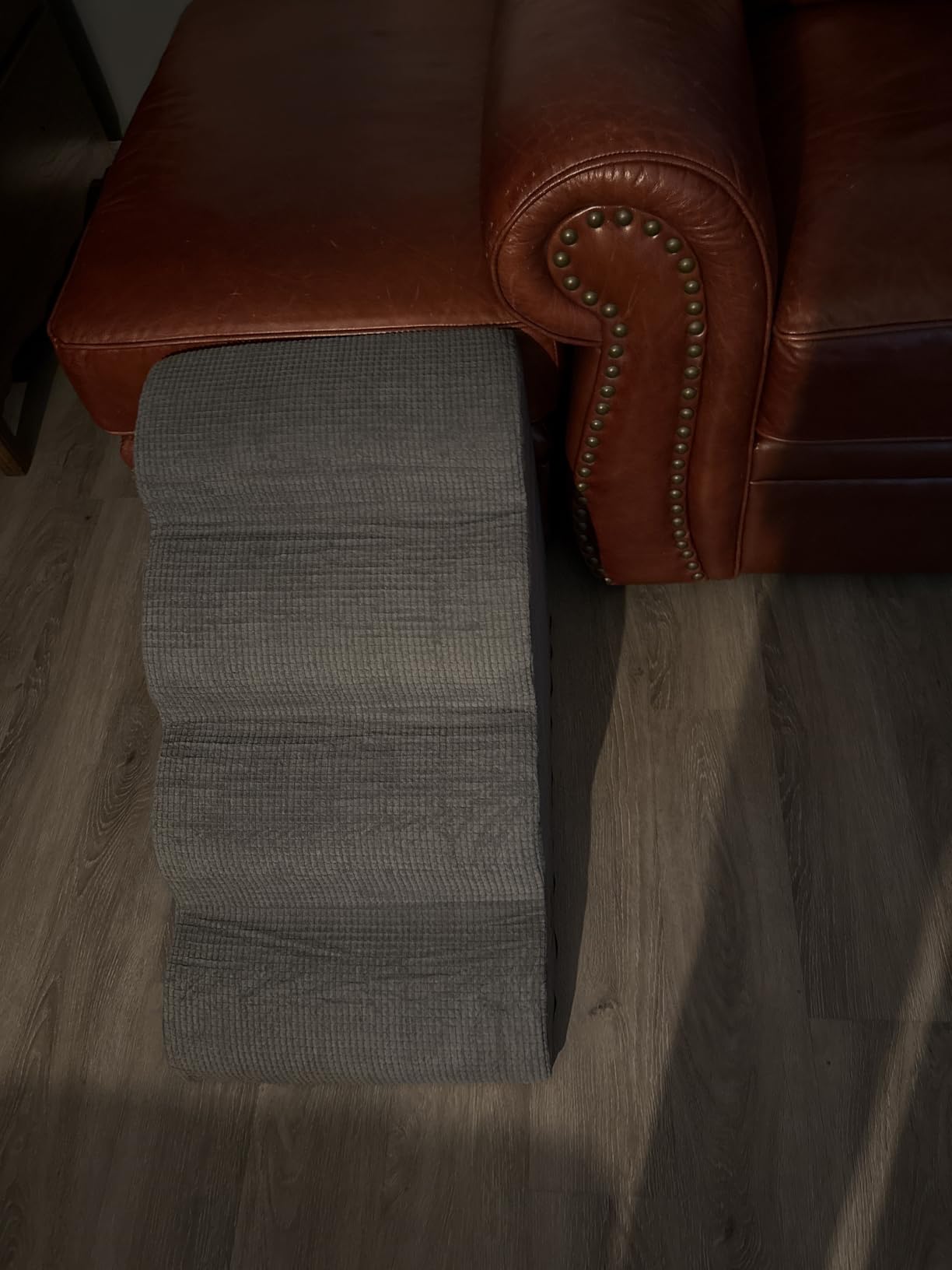 Aodisman 3-Step Dog Ramp and Stairs for Sofa and Chair - Non-Slip Sturdy Pet Steps for Small Dogs and Cats, 15.7