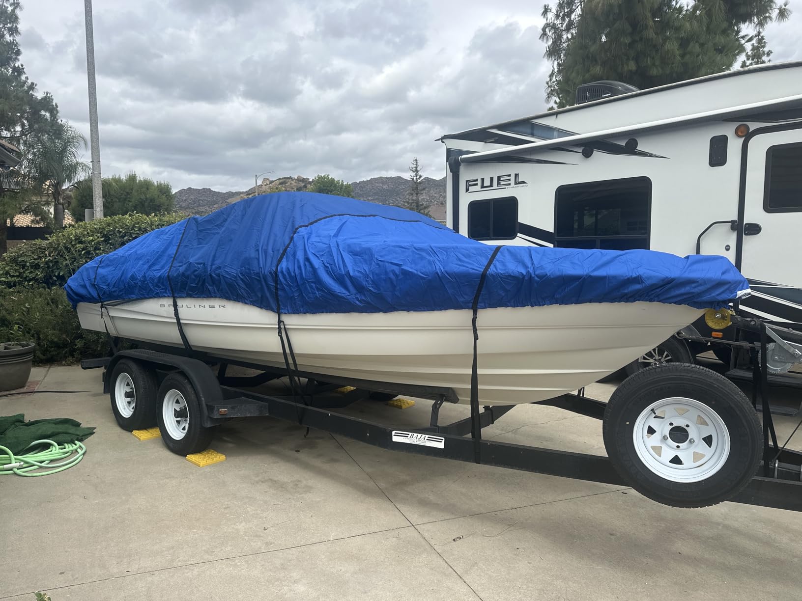 RVMasking Waterproof Boat Cover 17-19 ft, 1400D Heavy Duty Middle Reinforced Marine Grade Trailerable Cover, Fits 17'-19' V-Hull Tri-Hull Bass Boat Runabout Fish Ski Boat with Storage Bag, Gray customer photo 1